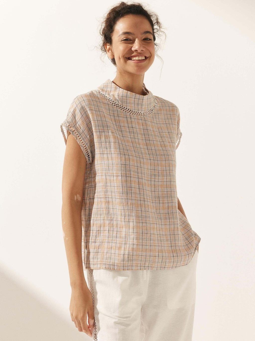 Linen Cutout Turtleneck Top QUINN
