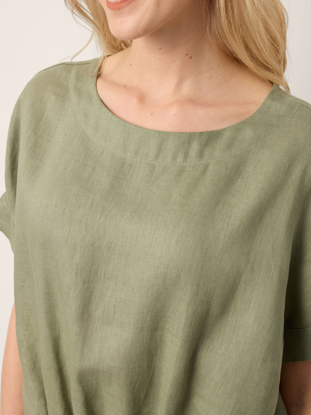 100% Linen Drop Shoulder Split-Back Double Shirred Hem Top LINDSEY