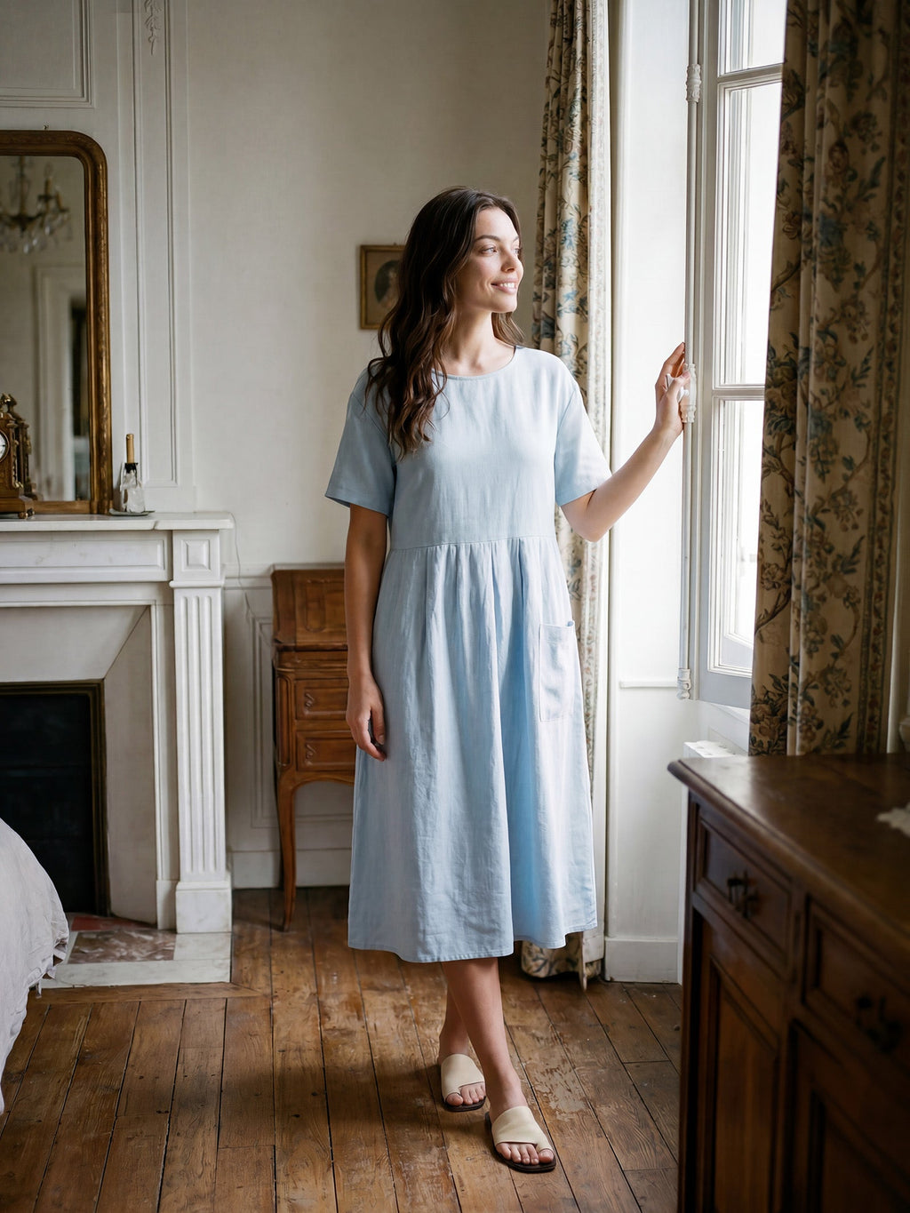 100% Linen Pinstripe Paneled Short-Sleeved Dress MORGAN