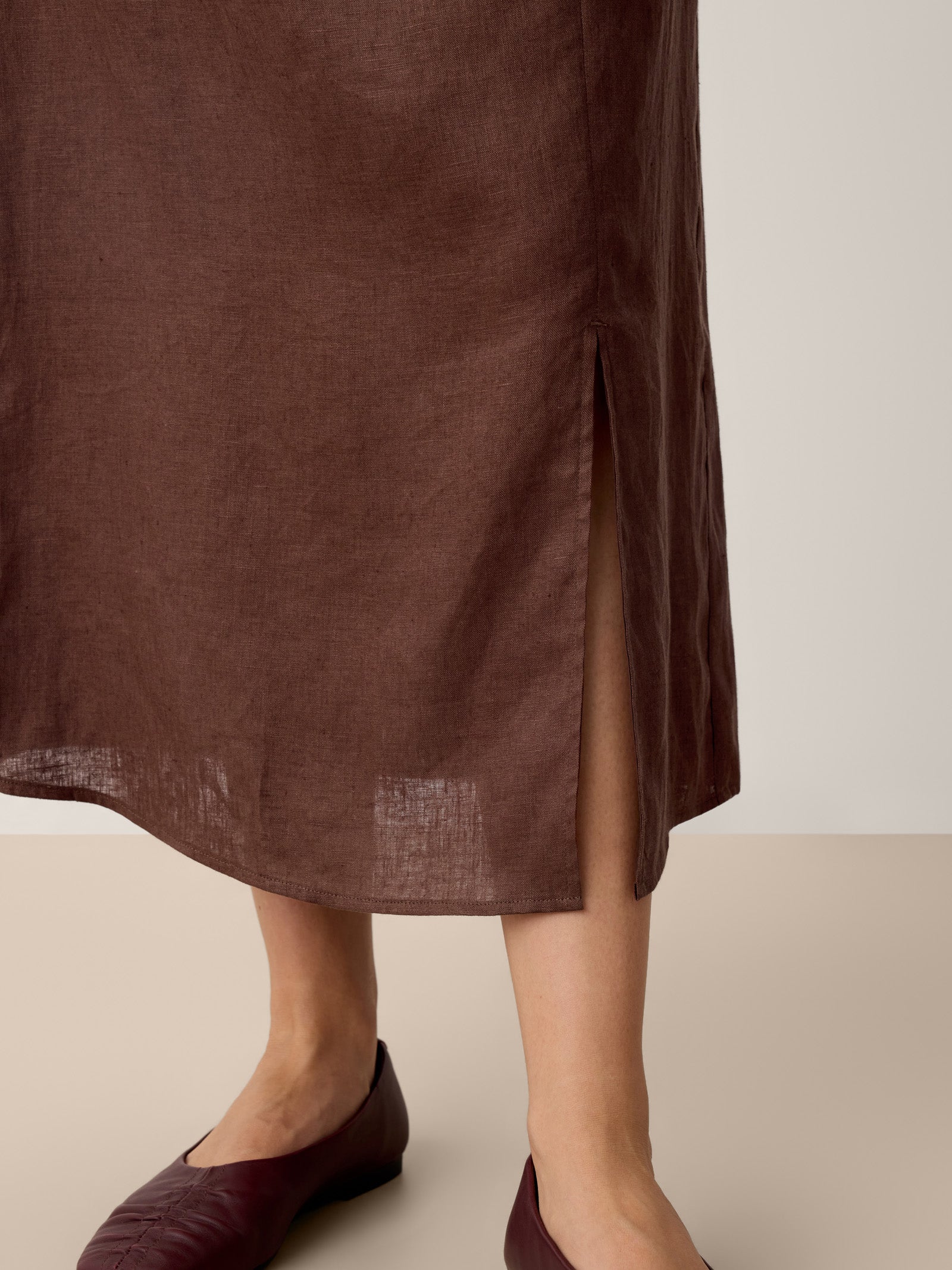 100% Linen Twist-Waist Slit Skirt LIVANA