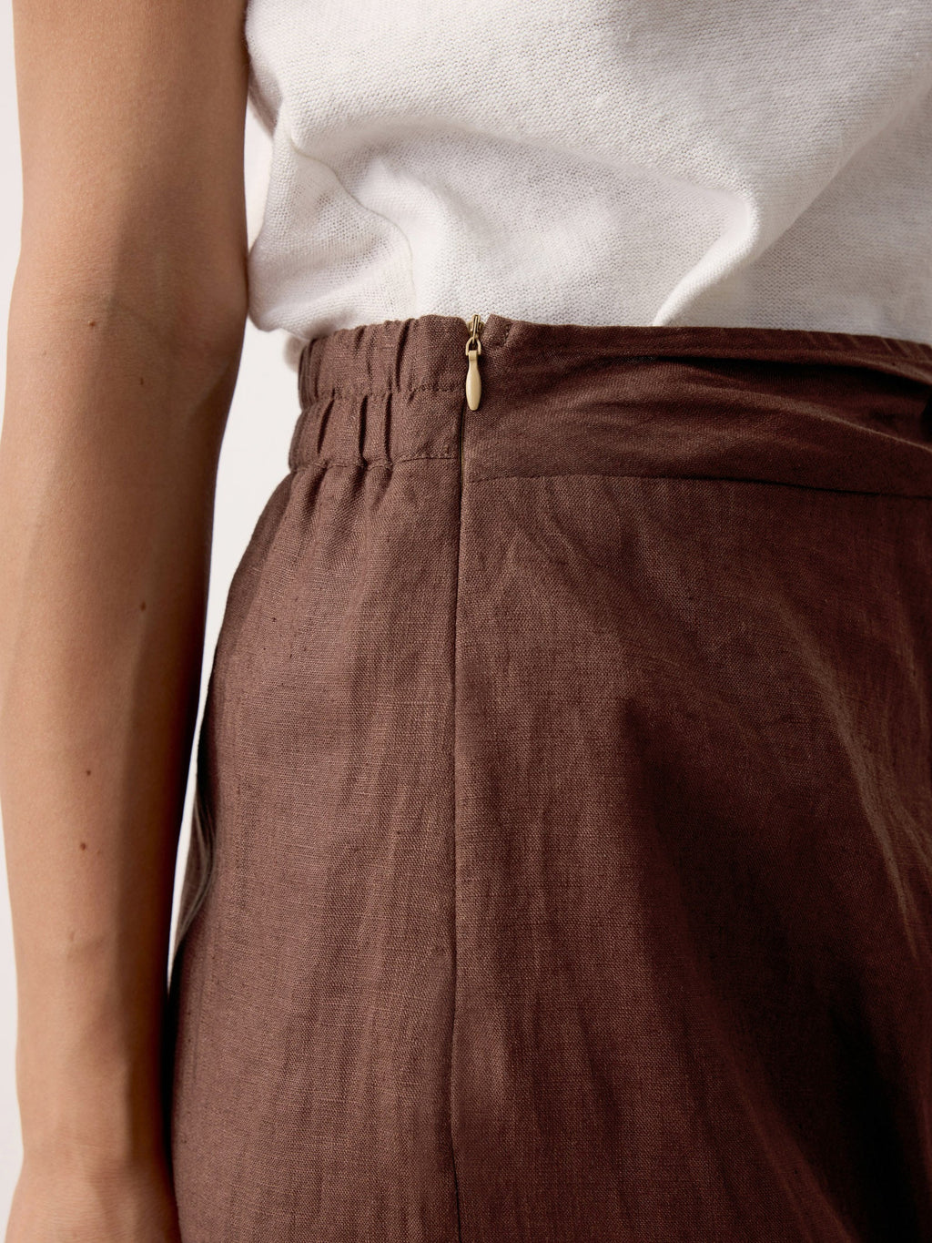 100% Linen Twist-Waist Slit Skirt LIVANA