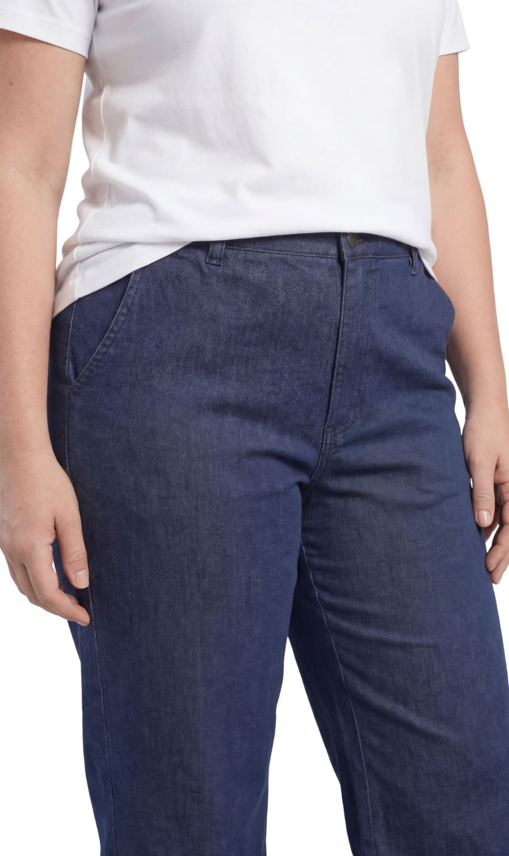 Women's Straight Leg Denim Capri Pants — Lightweight Cotton Blend