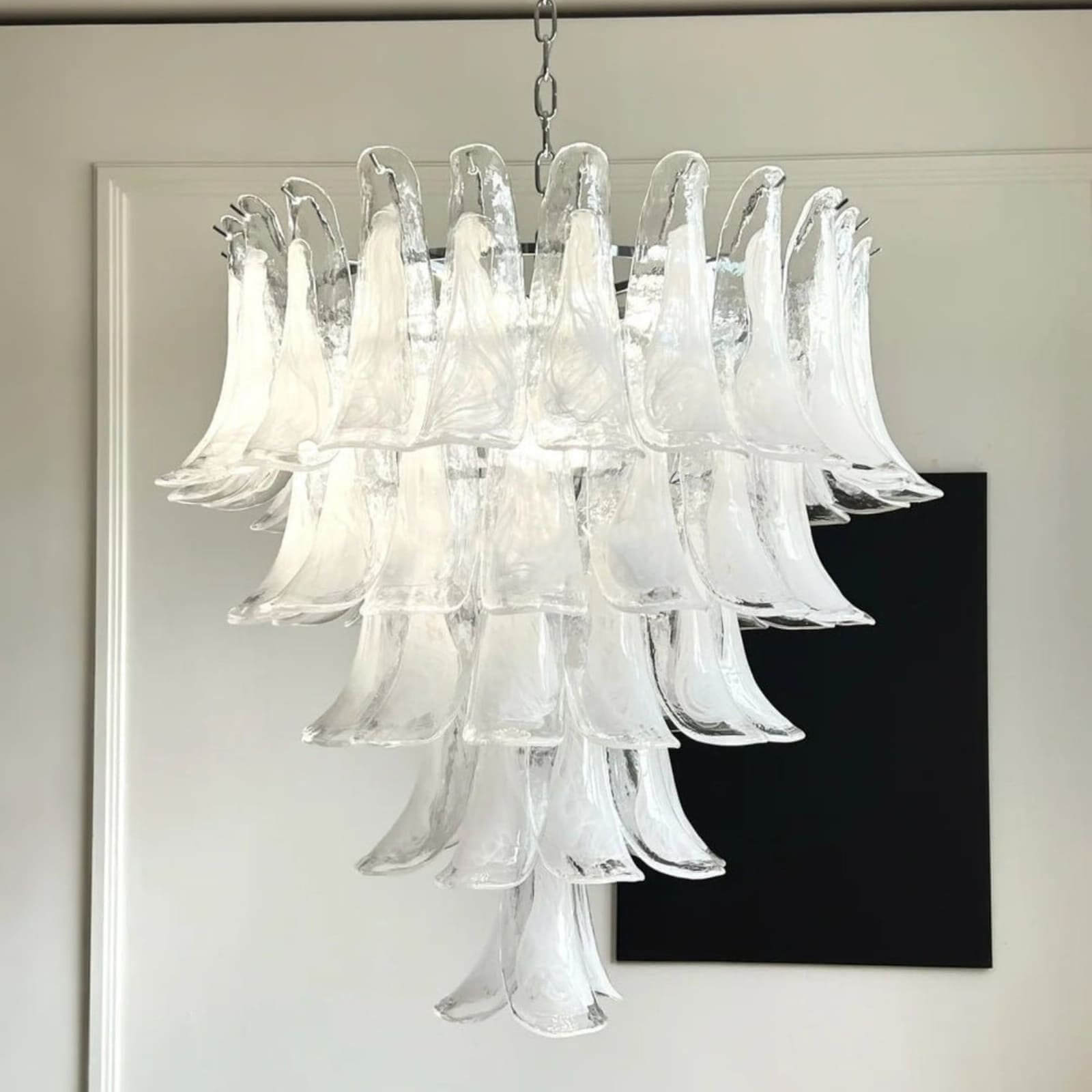 Pergi Chandelier