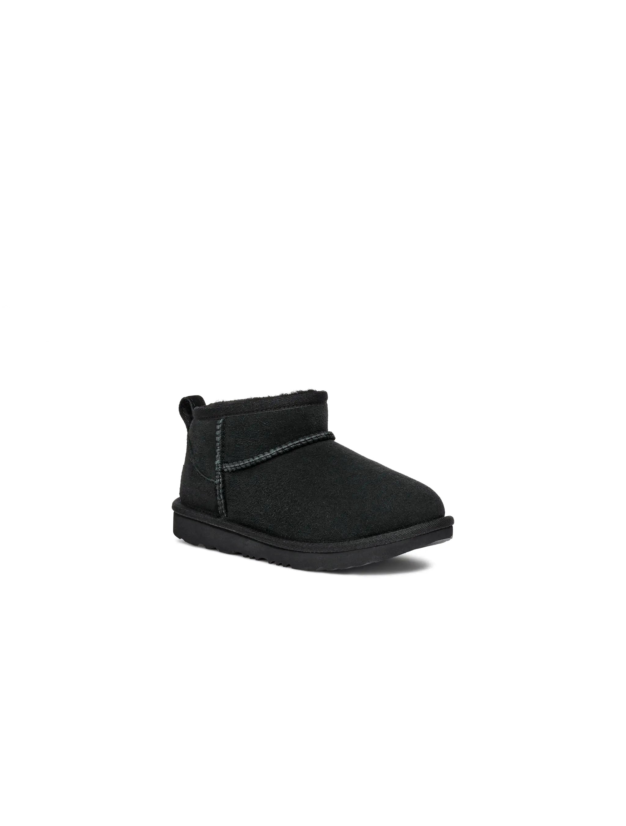 UGG (PS) Classic Ultra - Black