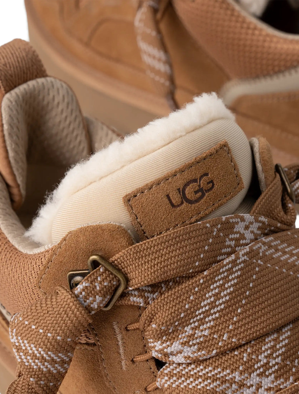 UGG Womens Lowmel - Chestnut