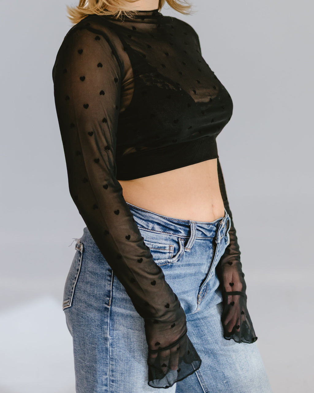 Heart Mesh Mock Neck Halftee