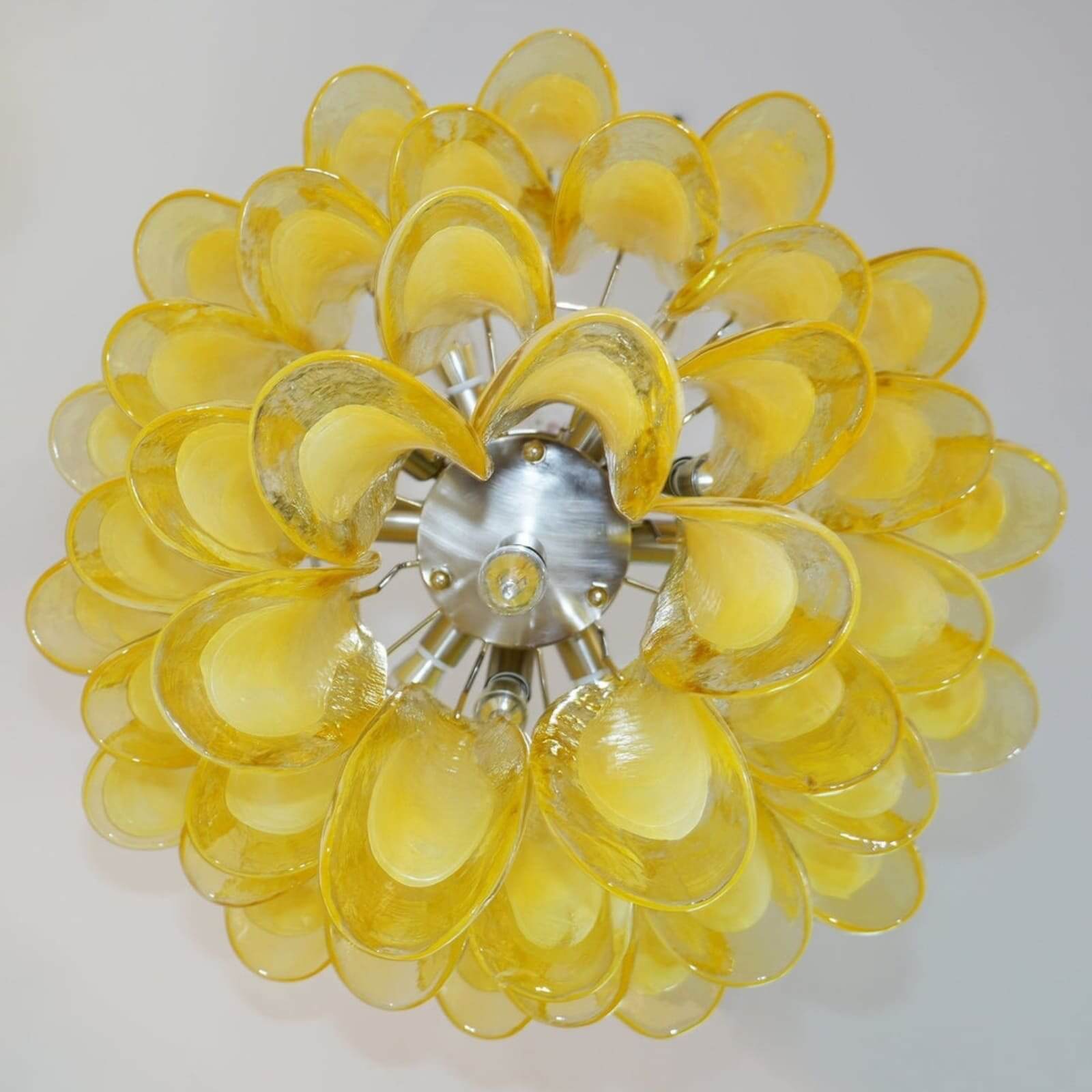 Pergi Chandelier
