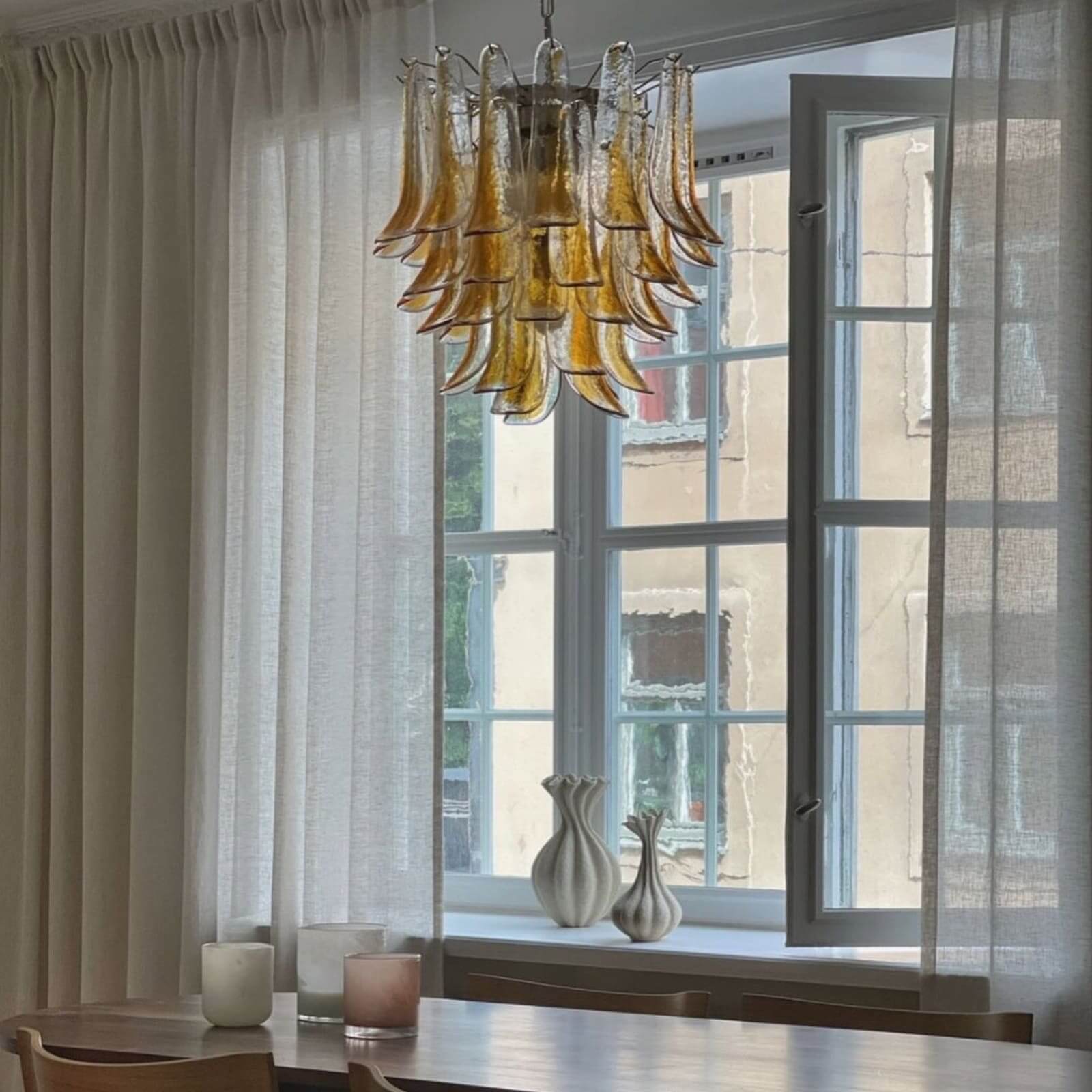 Xiravo Chandelier