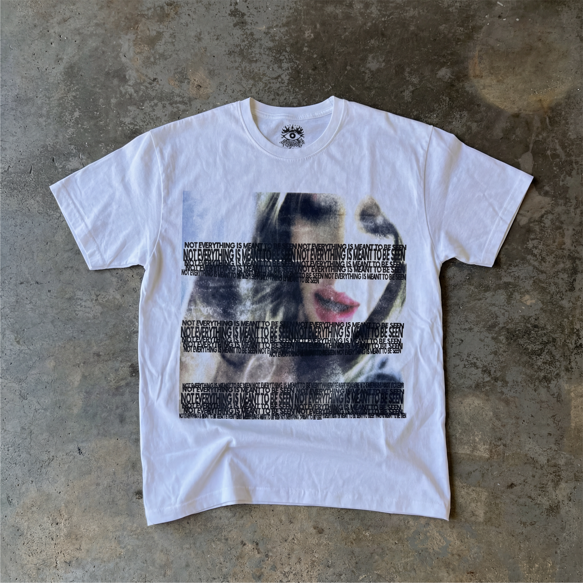 Meant To Be Seen Tee Streetwear Graphic Y2K Unisex Regular Fit Crew Neck T Shirt 220GSM Cotton