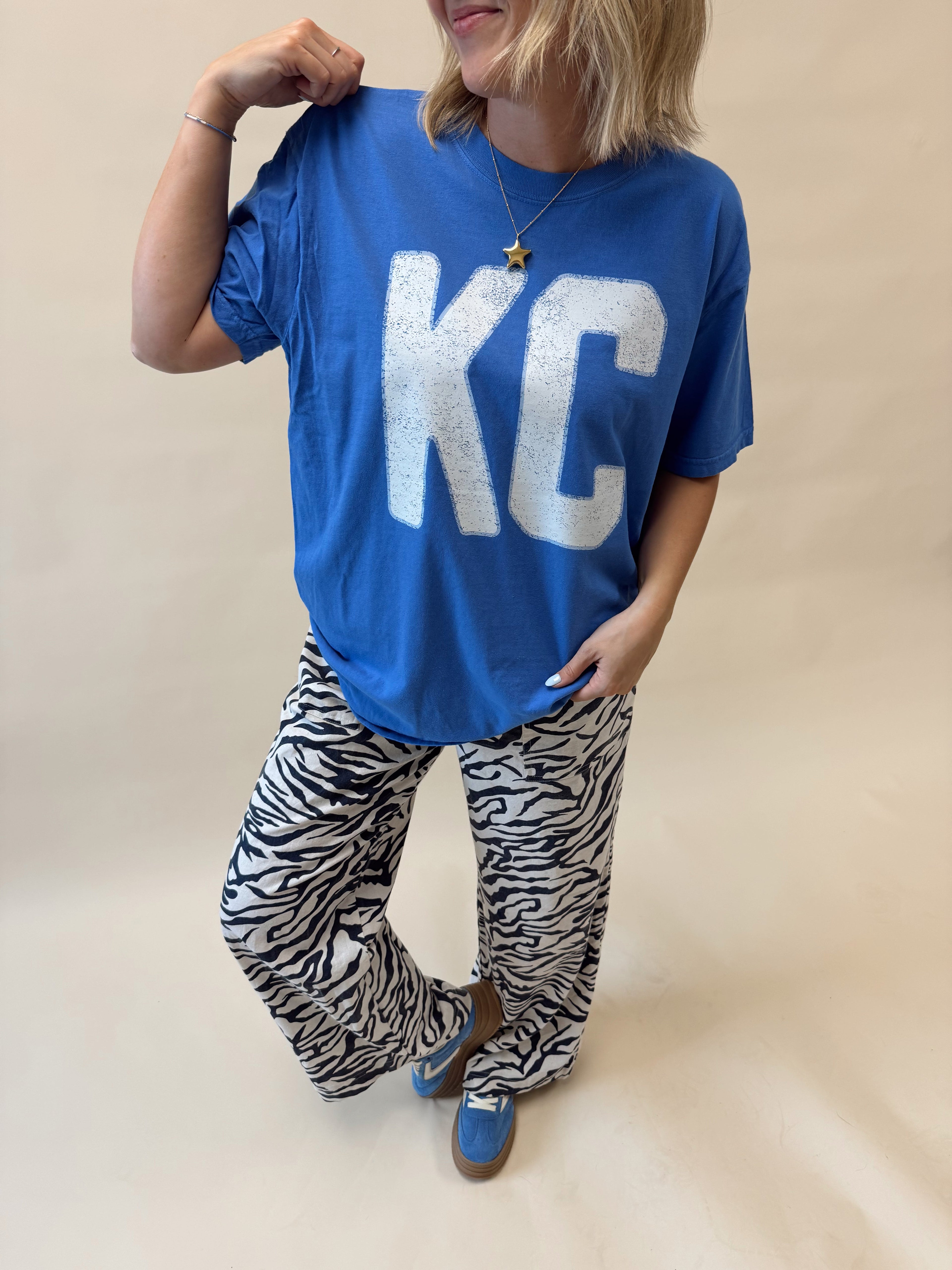 KC Distressed Tee