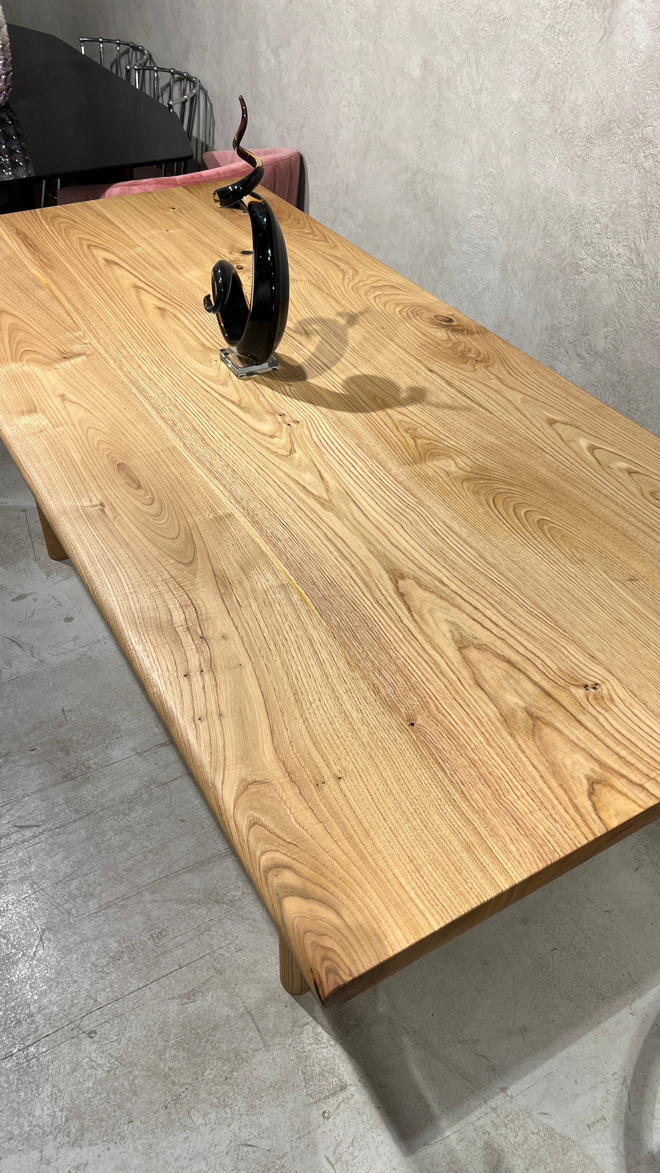 Minimal Solid Dining Table