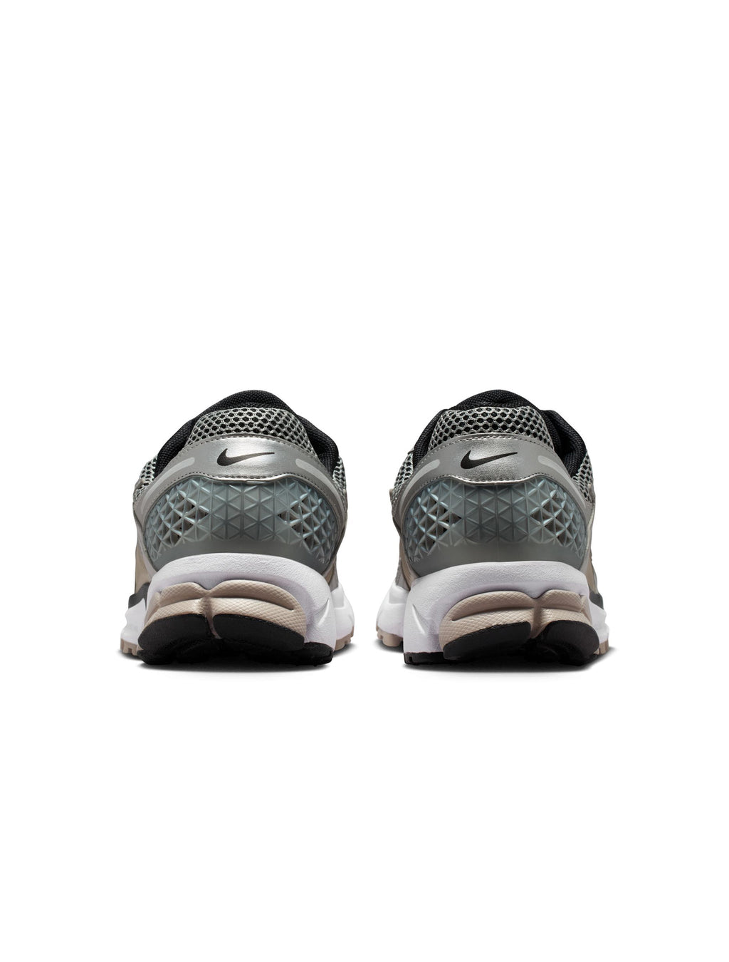 Nike Mens Zoom Vomero 5 - Metallic Silver