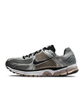 Nike Mens Zoom Vomero 5 - Metallic Silver
