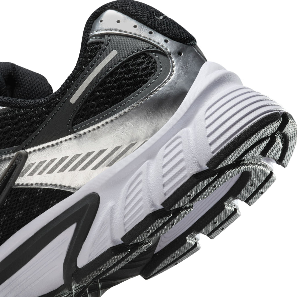 Nike Mens V5 RNR - Black/Smoke Grey