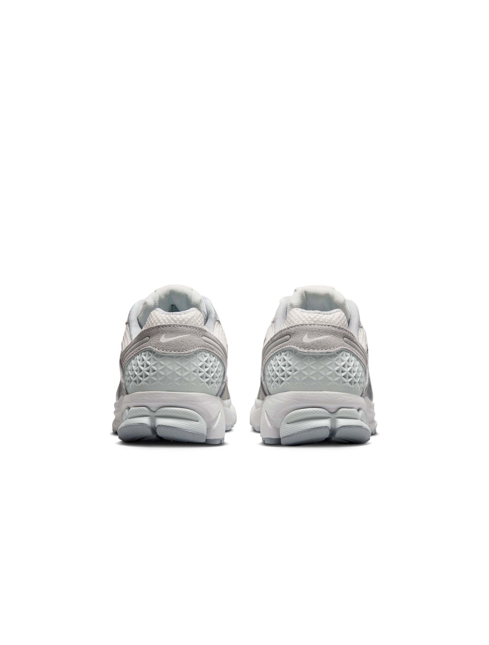 Nike Women's Zoom Vomero 5 - Pure Platinum
