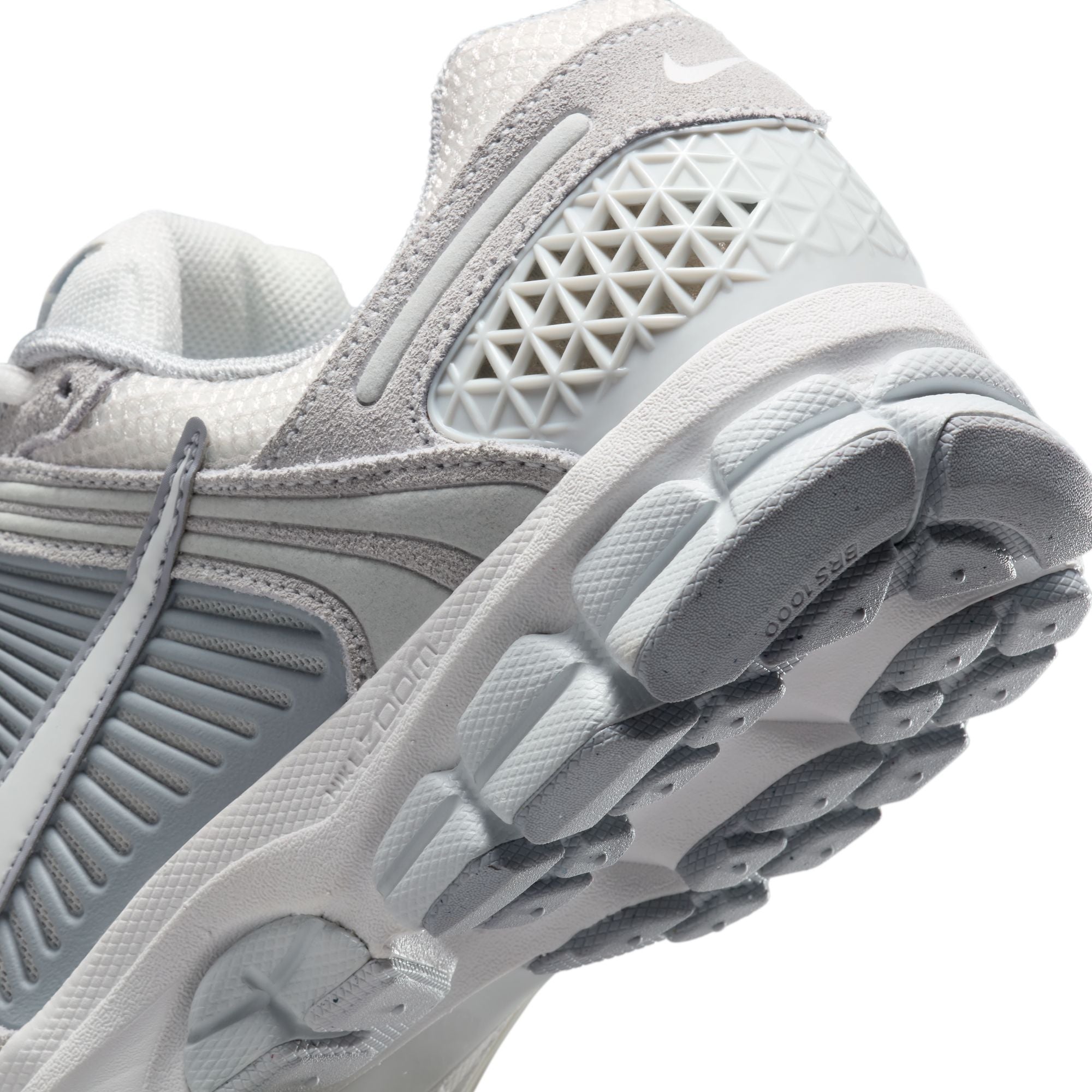 Nike Women's Zoom Vomero 5 - Pure Platinum