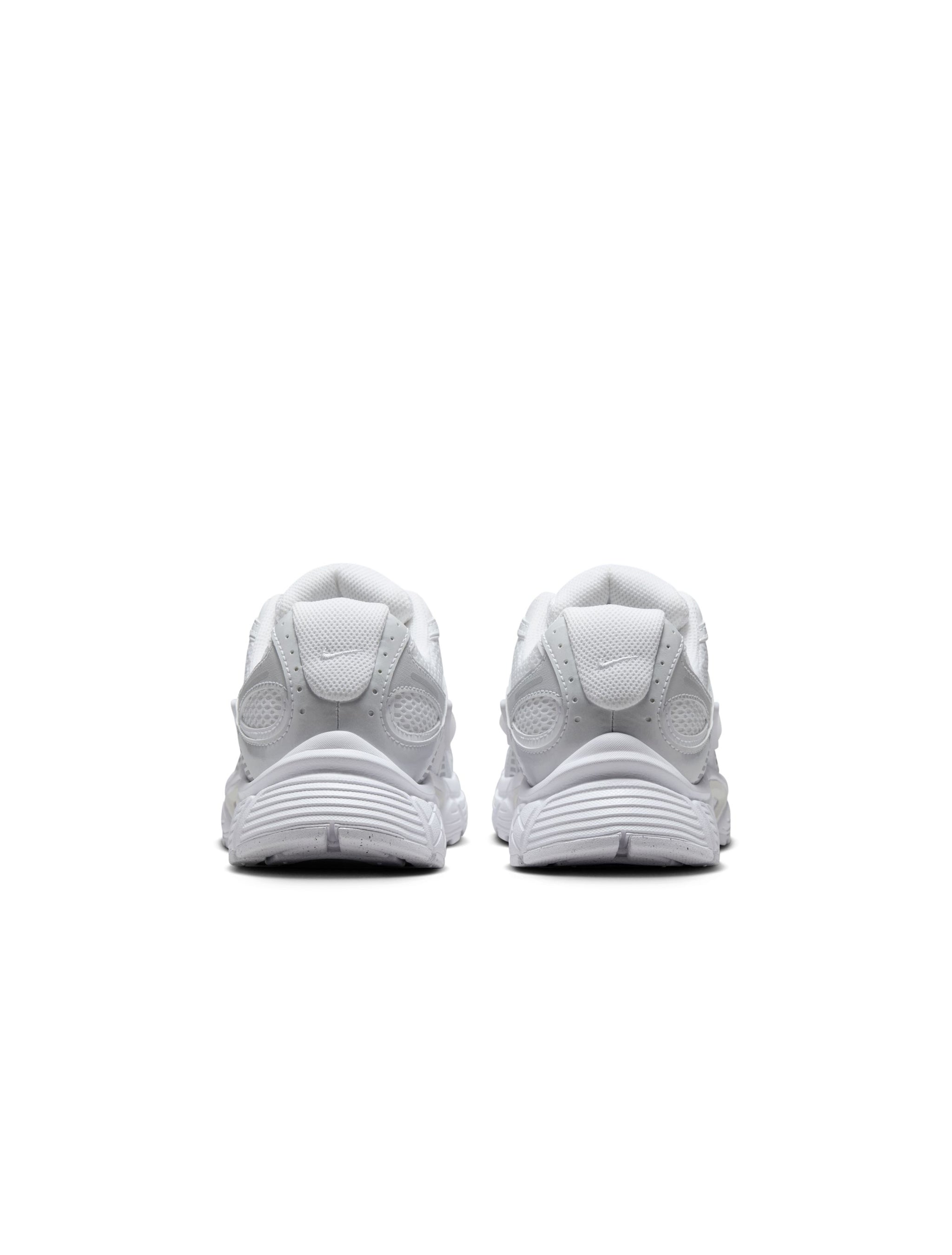 Nike Womens V5 Rnr - White