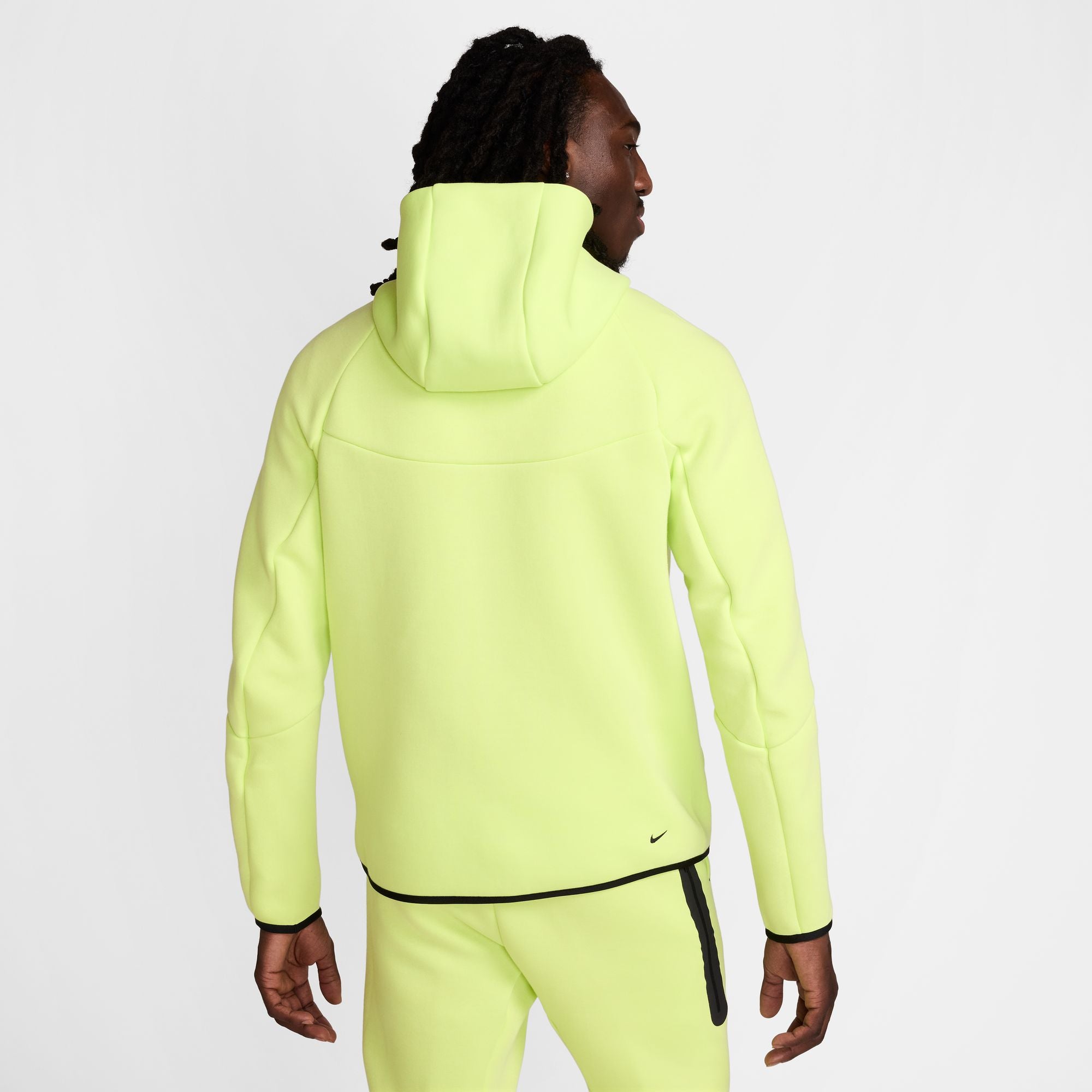 Nike Men's Tech Fleece Joggers - Light Lemon Twist