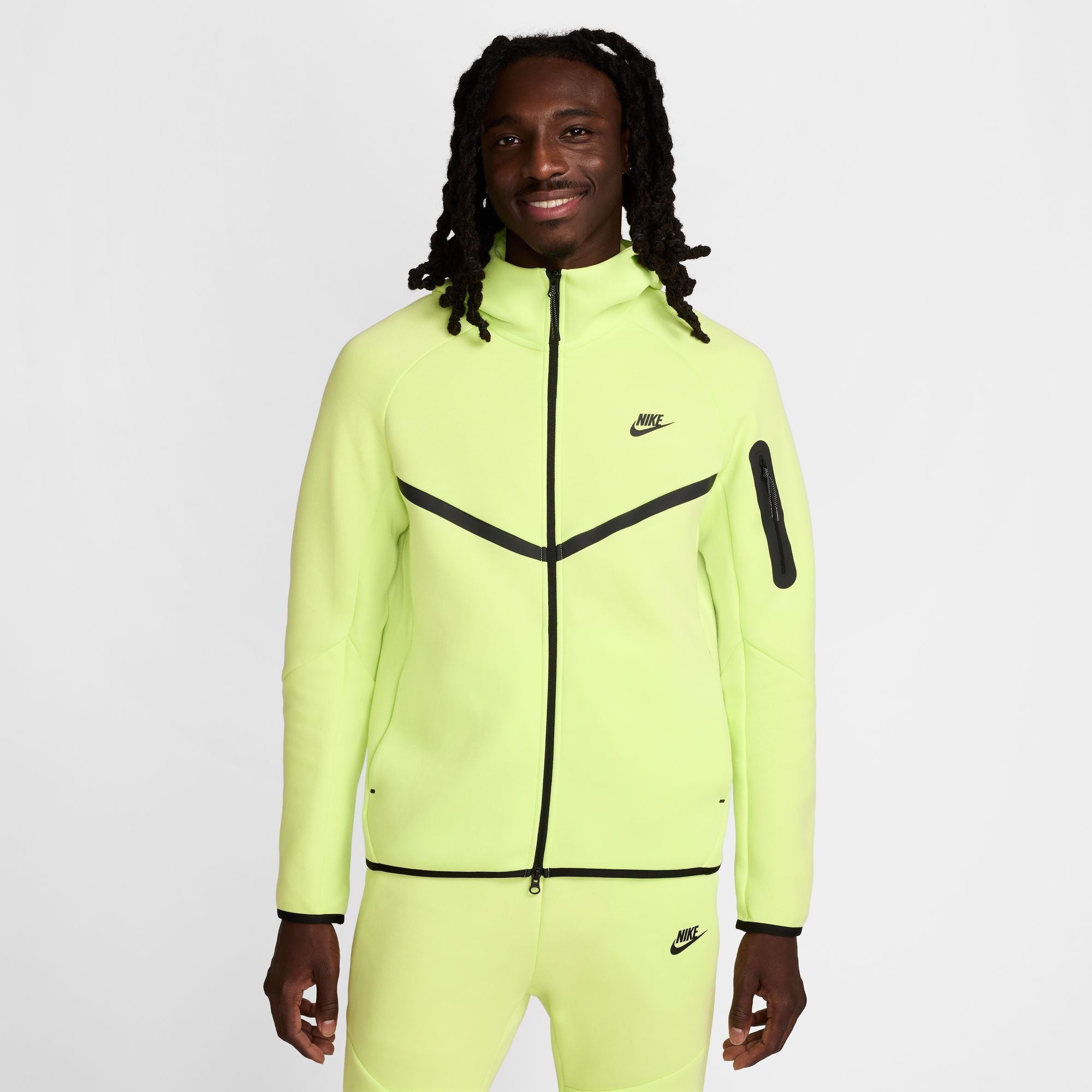 Nike Men's Tech Fleece Joggers - Light Lemon Twist