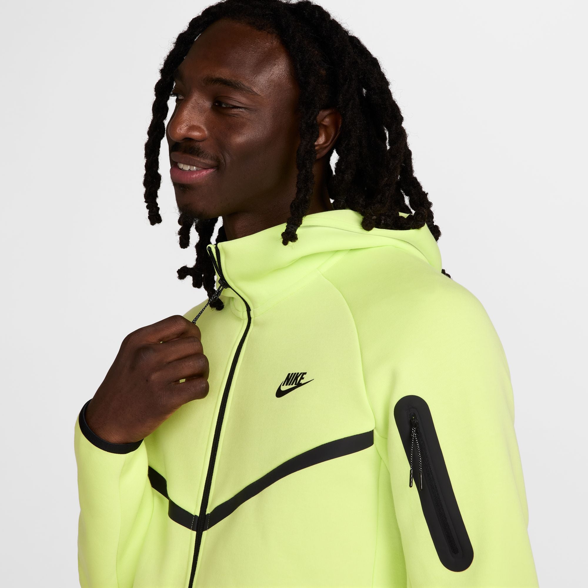 Nike Men's Tech Fleece Joggers - Light Lemon Twist