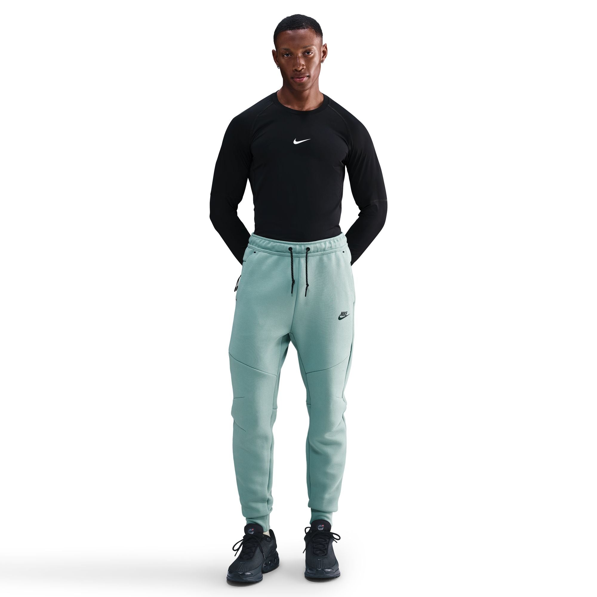 Nike Men's Tech Fleece Joggers - Cannon