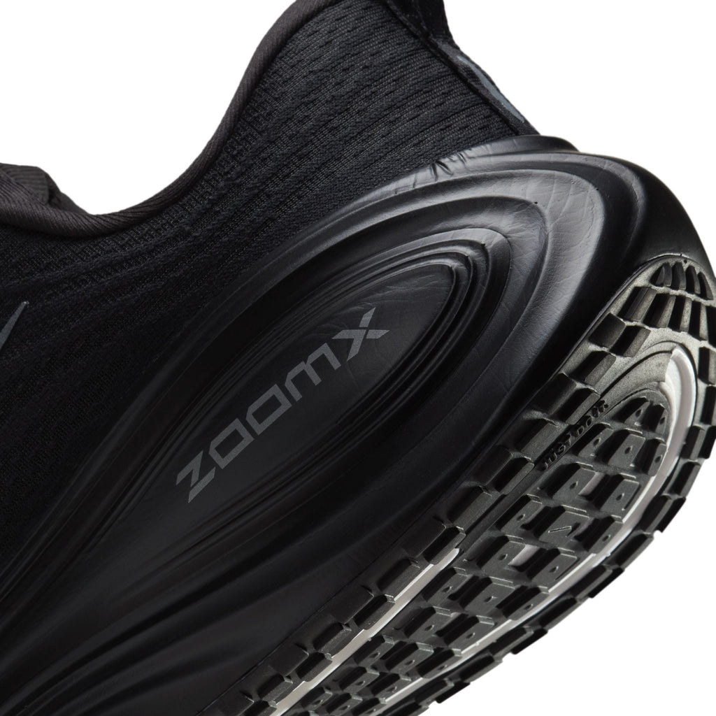 Nike Mens Vomero Plus - Black