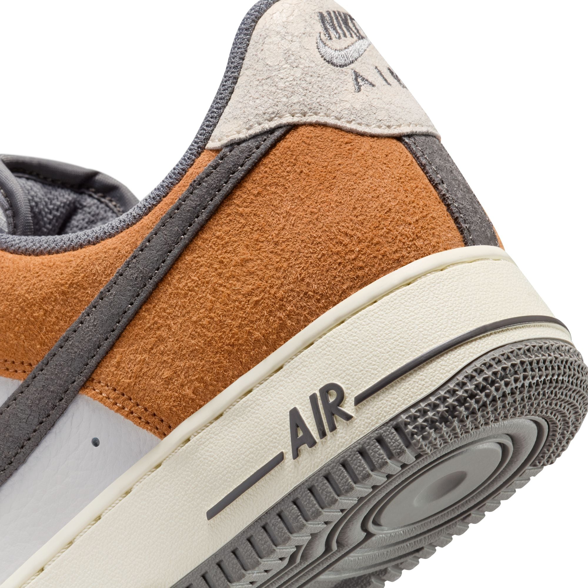 Nike Mens Air Force 1 '07 LV8 - Phantom/Copper Moon