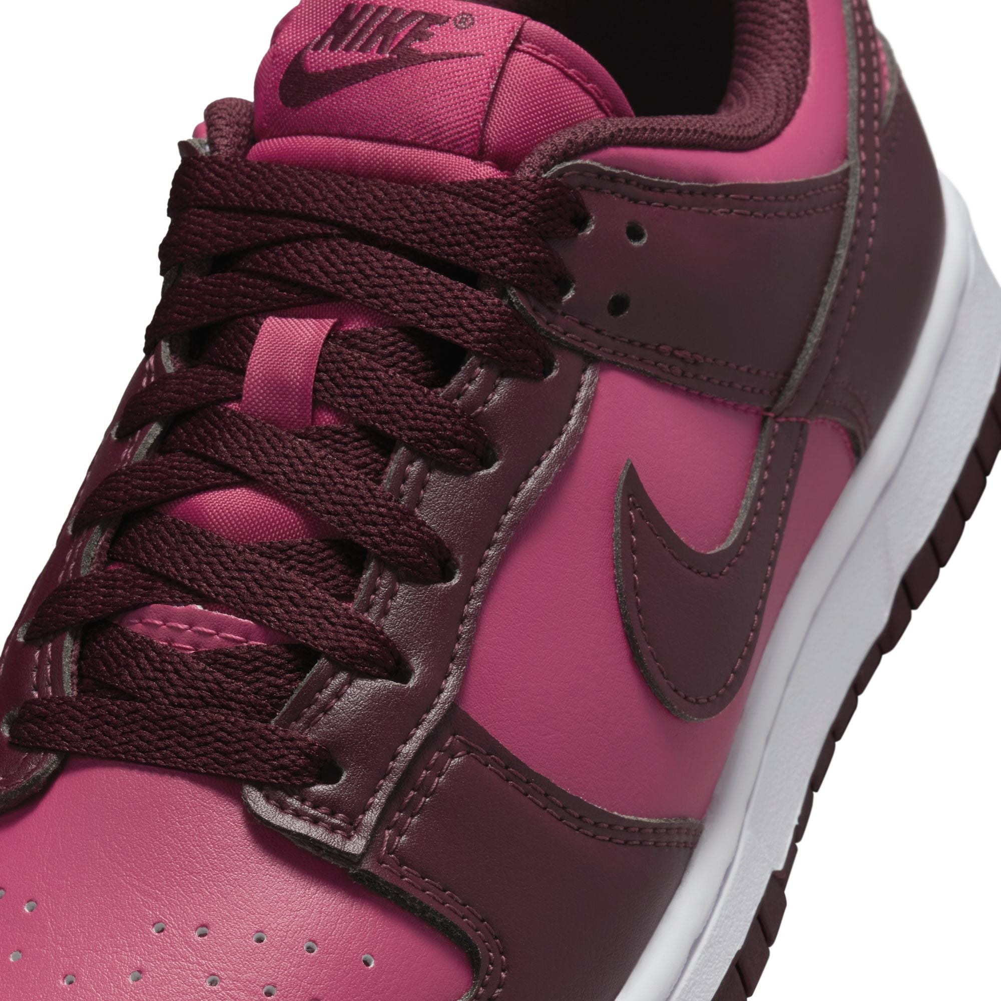 Nike Womens Dunk Low - Sweet Beet