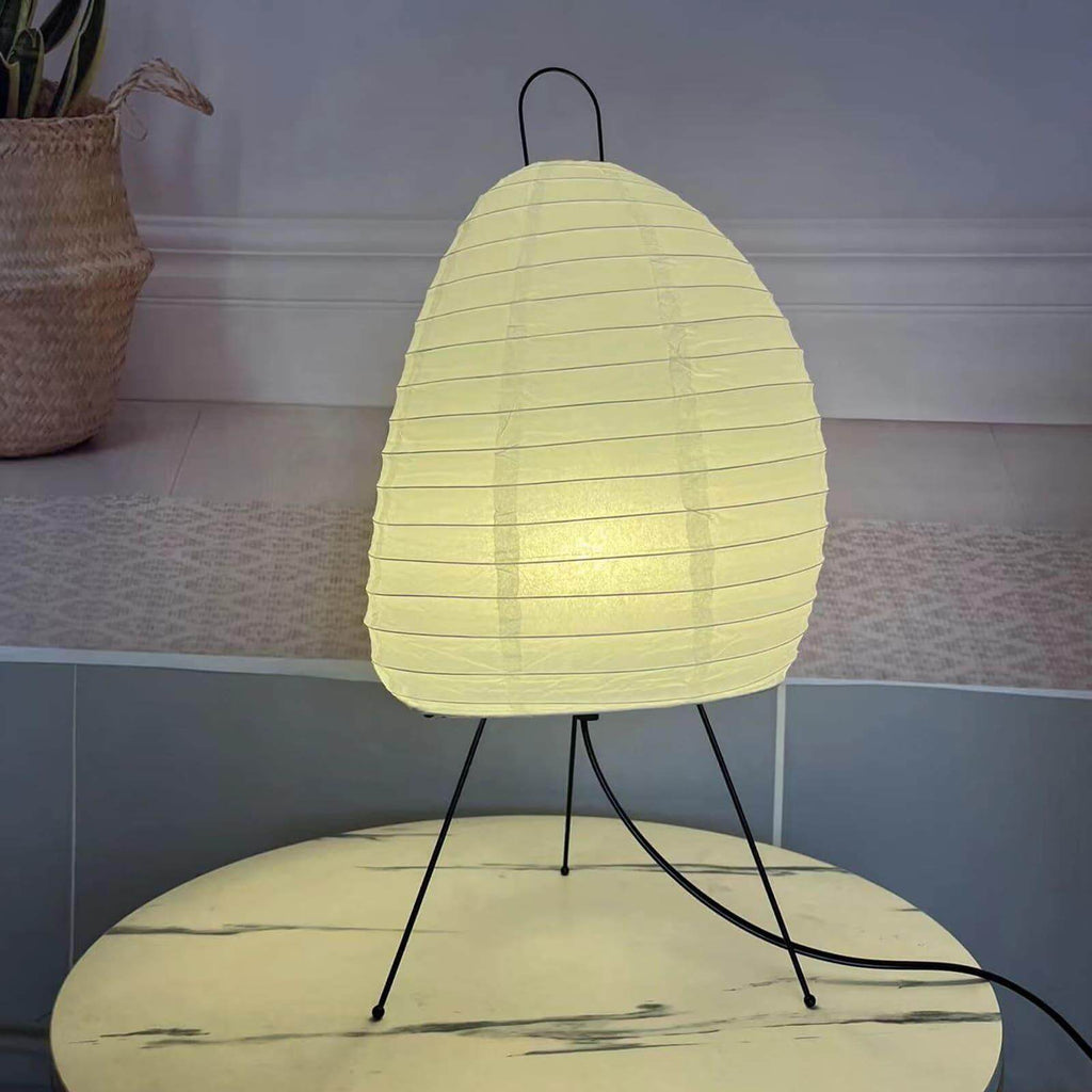 Akari 1N Table Lamp