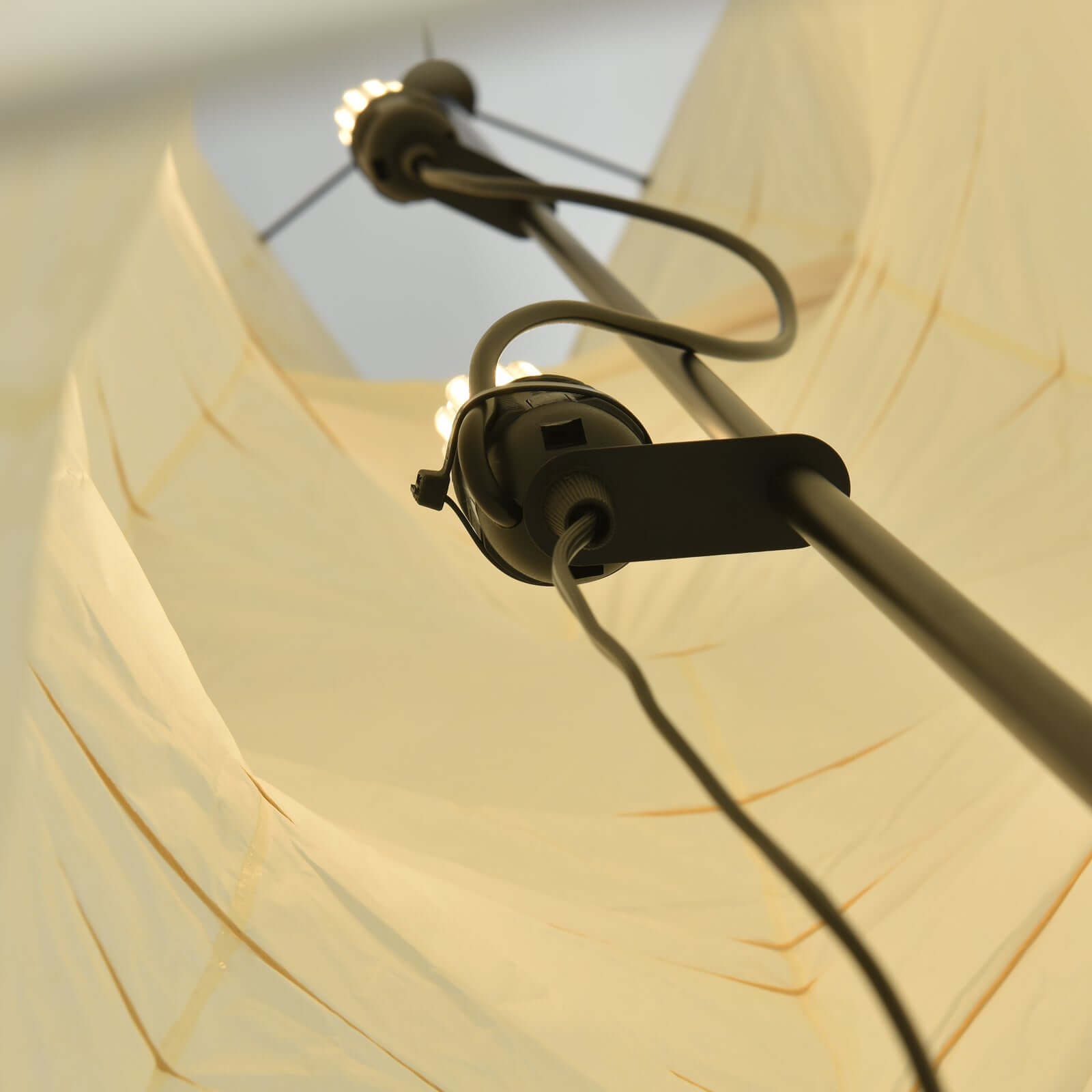 Akari UF4-33N Floor Lamp