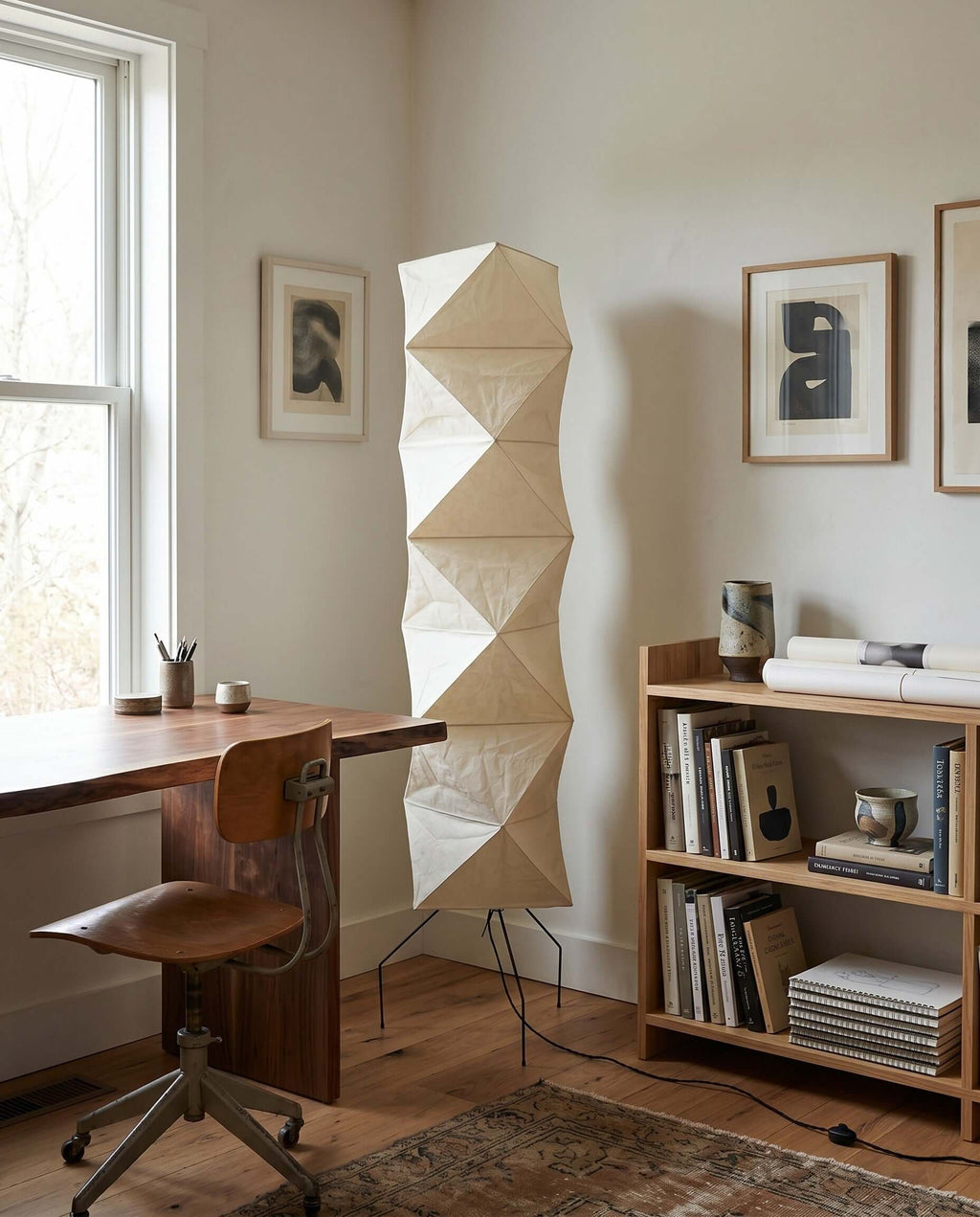 Akari UF4-L8 Floor Lamp
