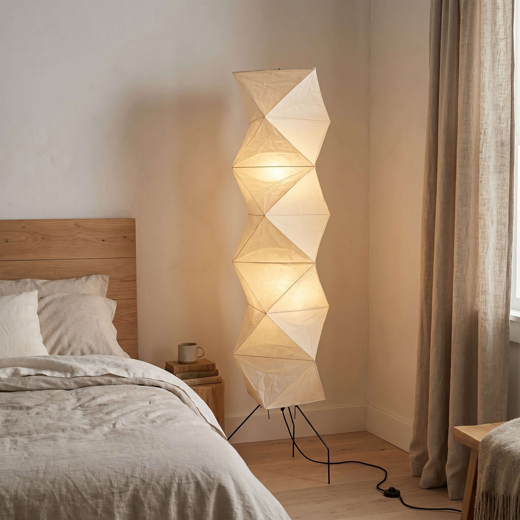 Akari UF4-L8 Floor Lamp