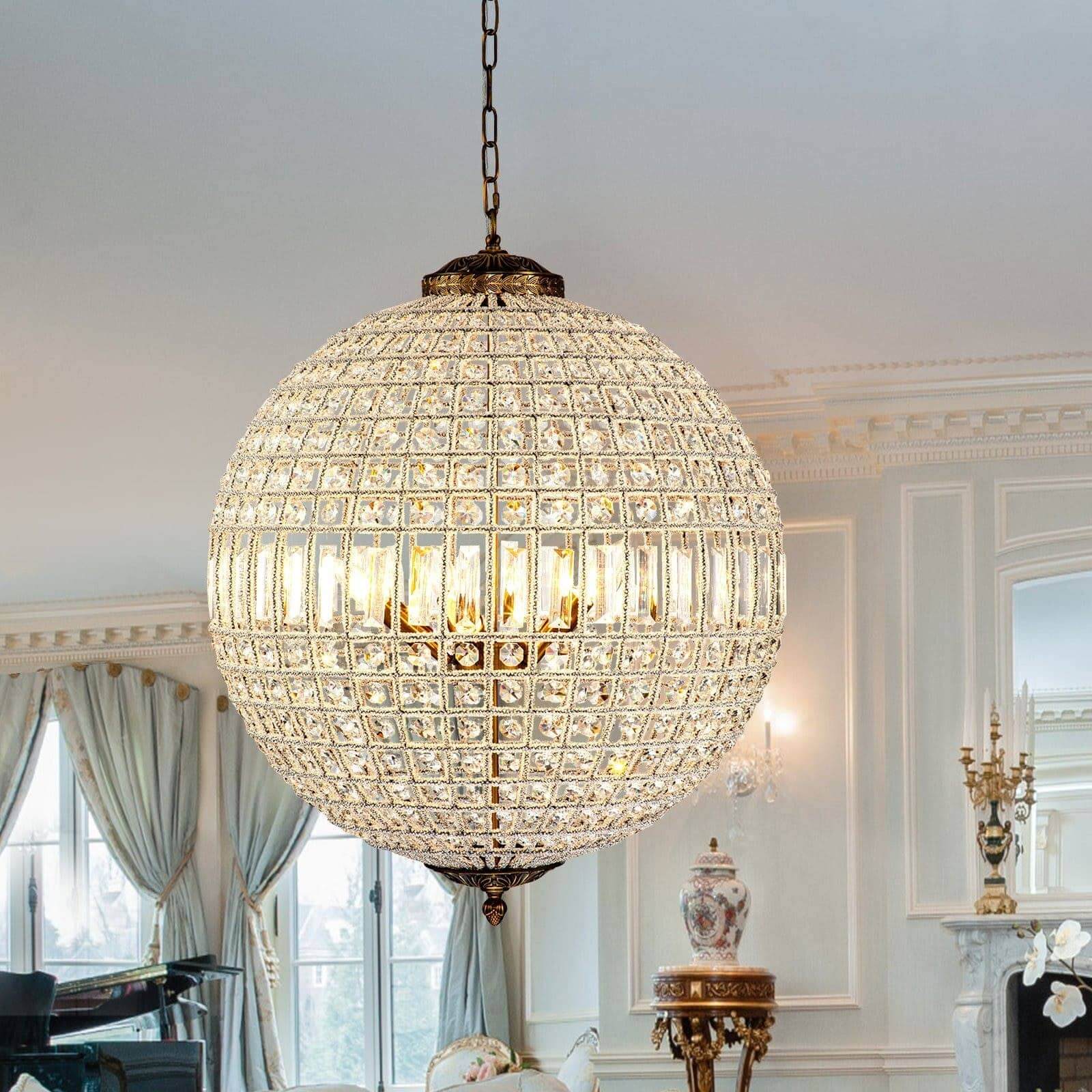 Amora Chandelier