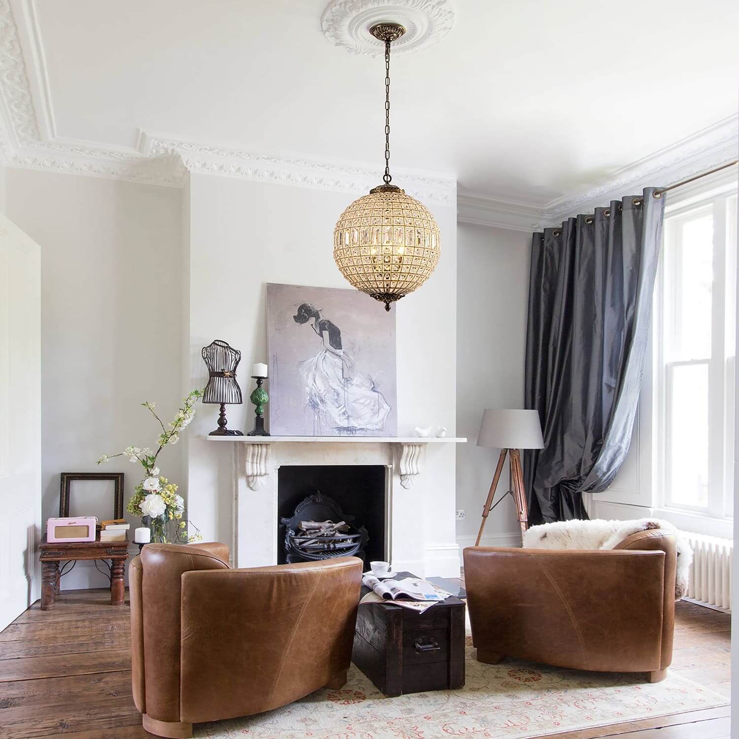 Amora Chandelier