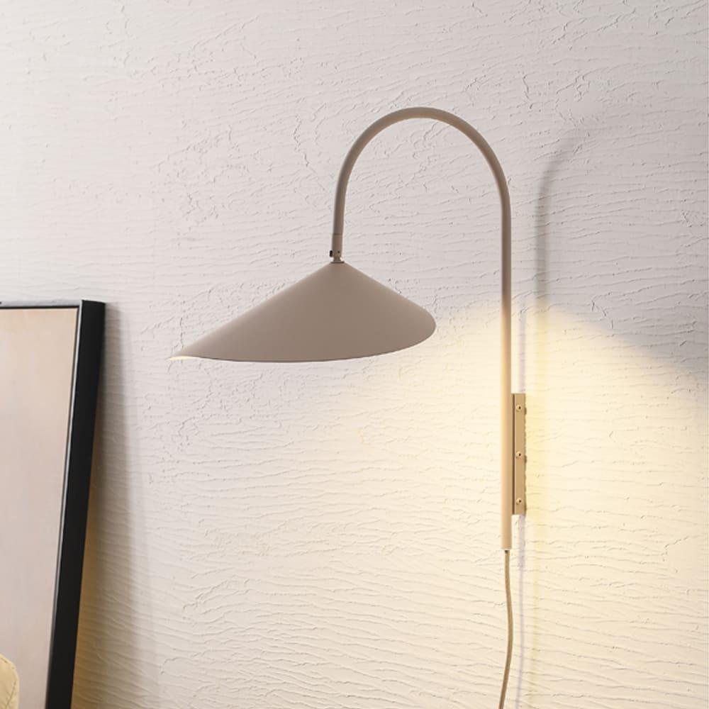 Arum Plug-In Wall Sconce