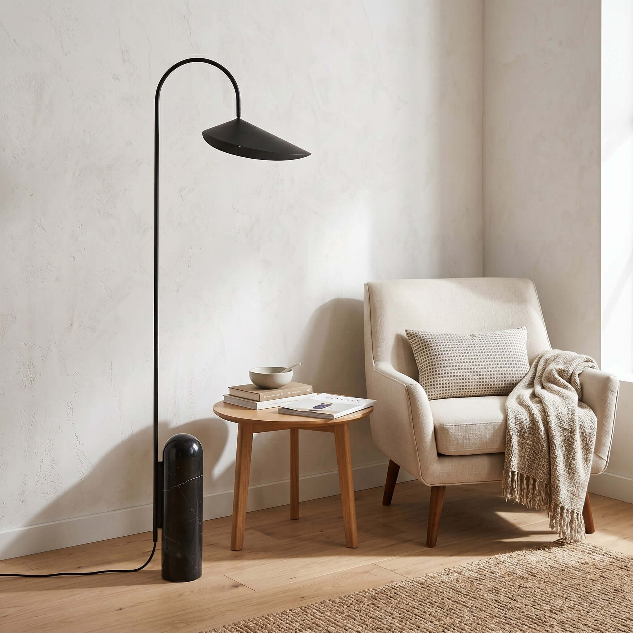 Arum Floor Lamp
