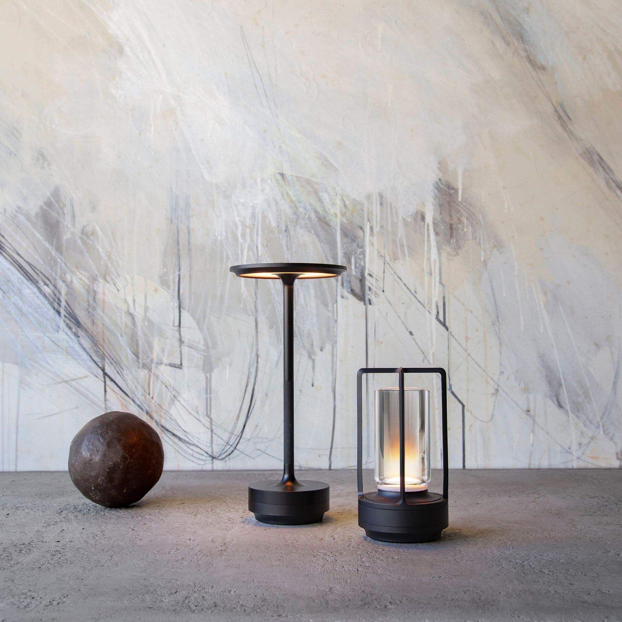Aura Gleam Table Lamp