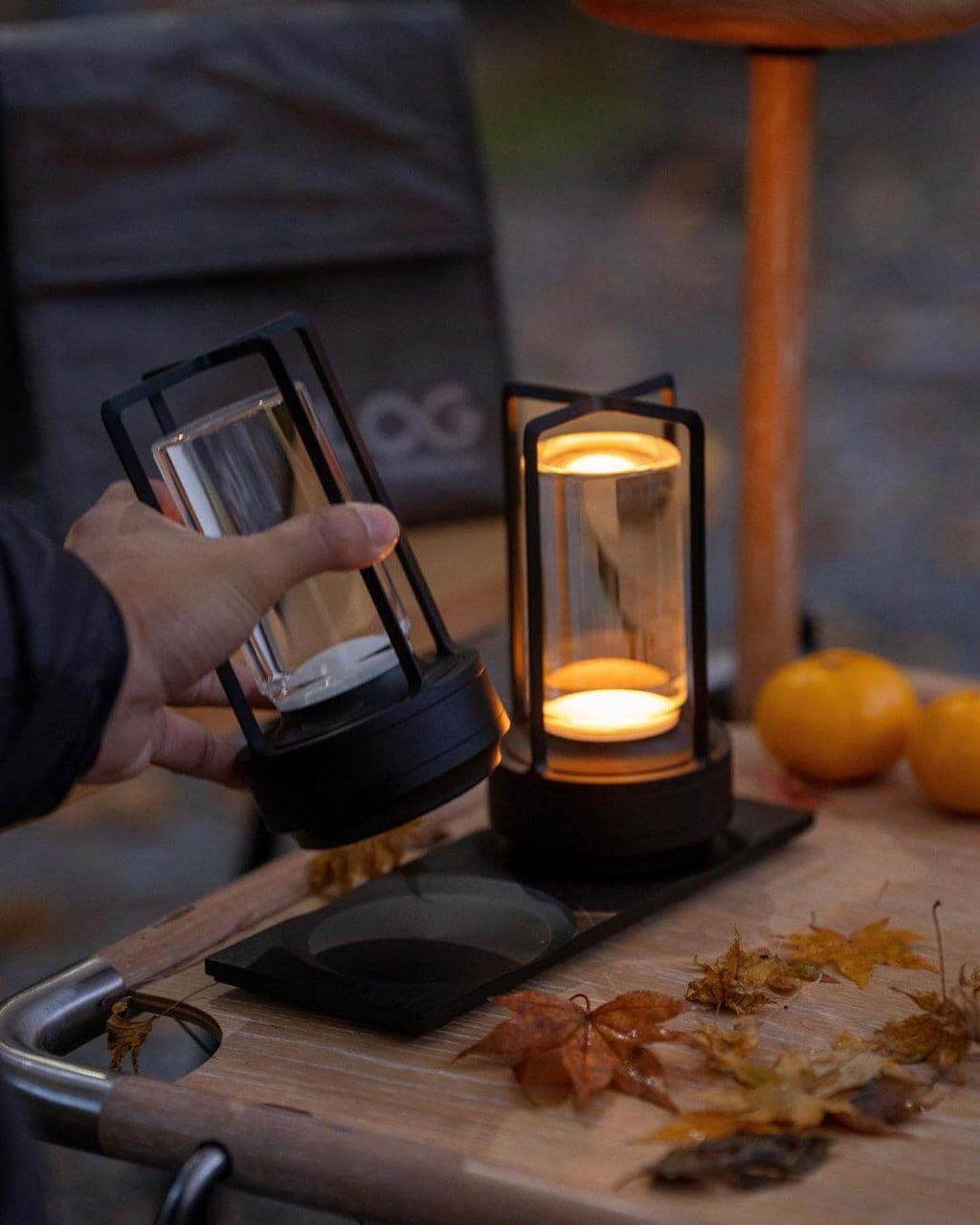 Aura Gleam Table Lamp