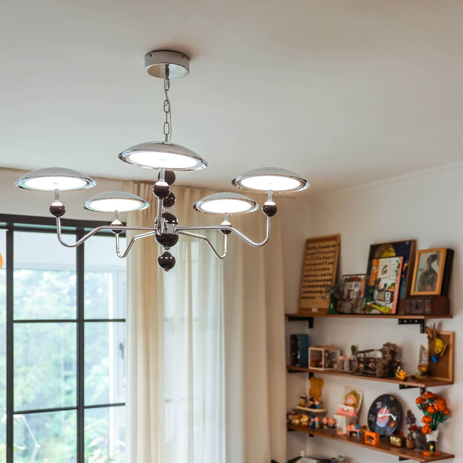 Aurelia Chandelier