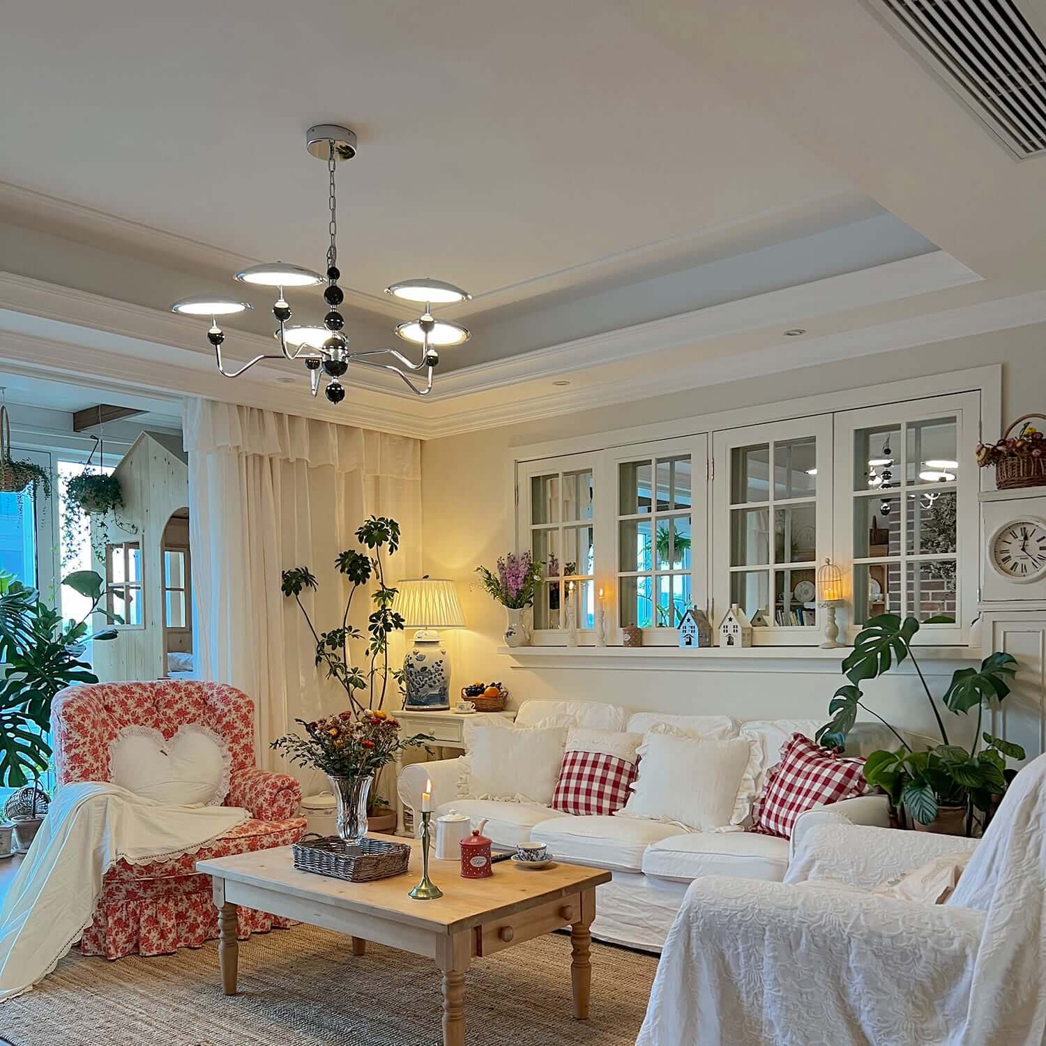 Aurelia Chandelier