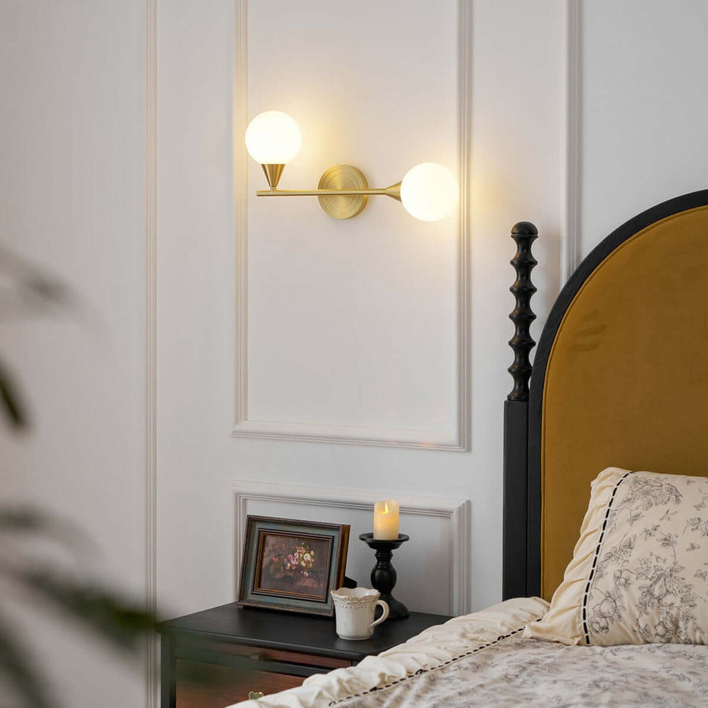 Averin Wall Lamp