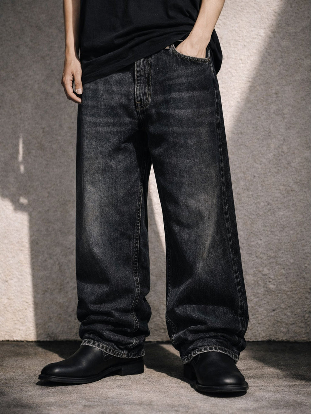 BLACK WASH BAGGY DENIM