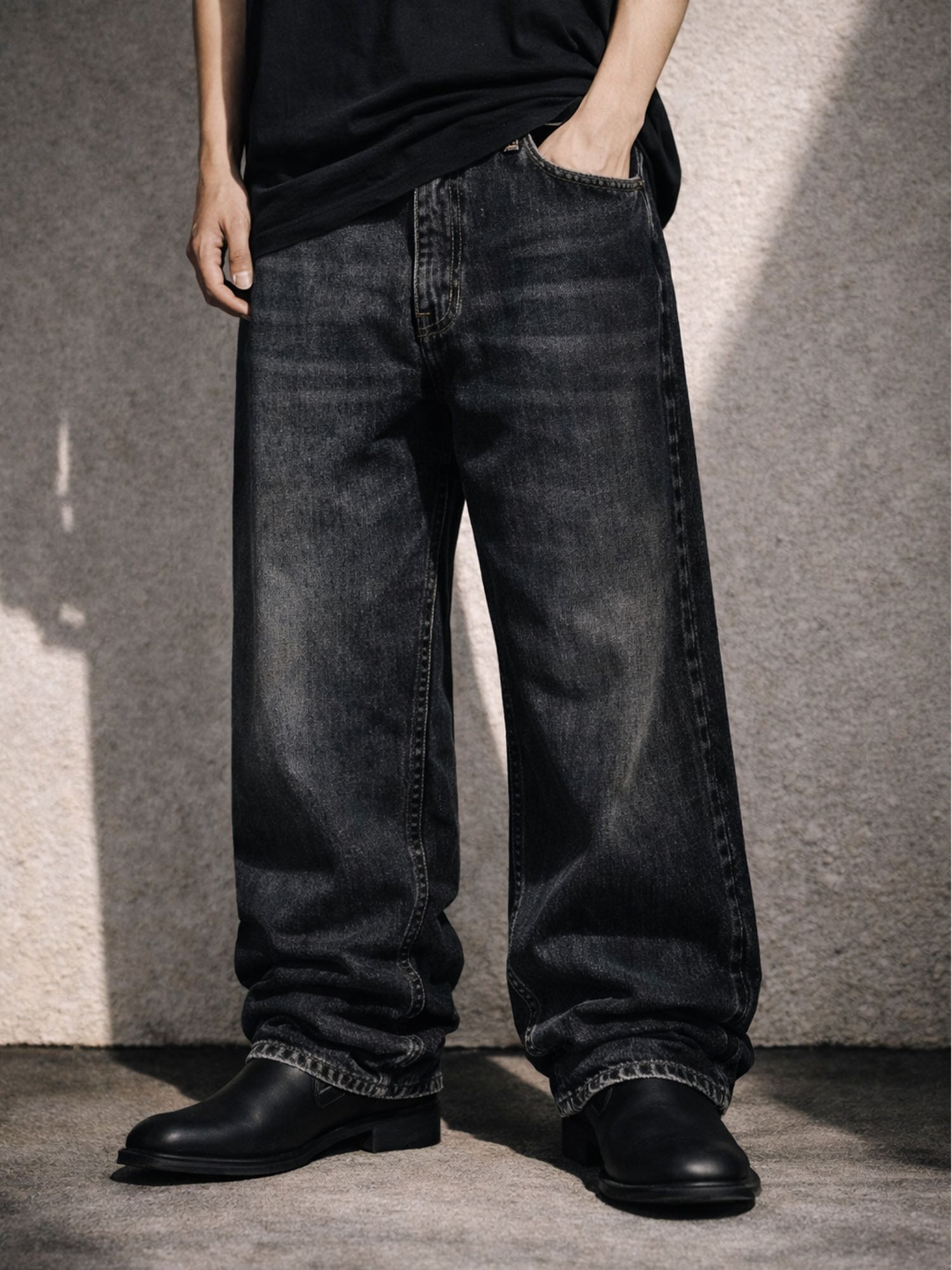 BLACK WASH BAGGY DENIM