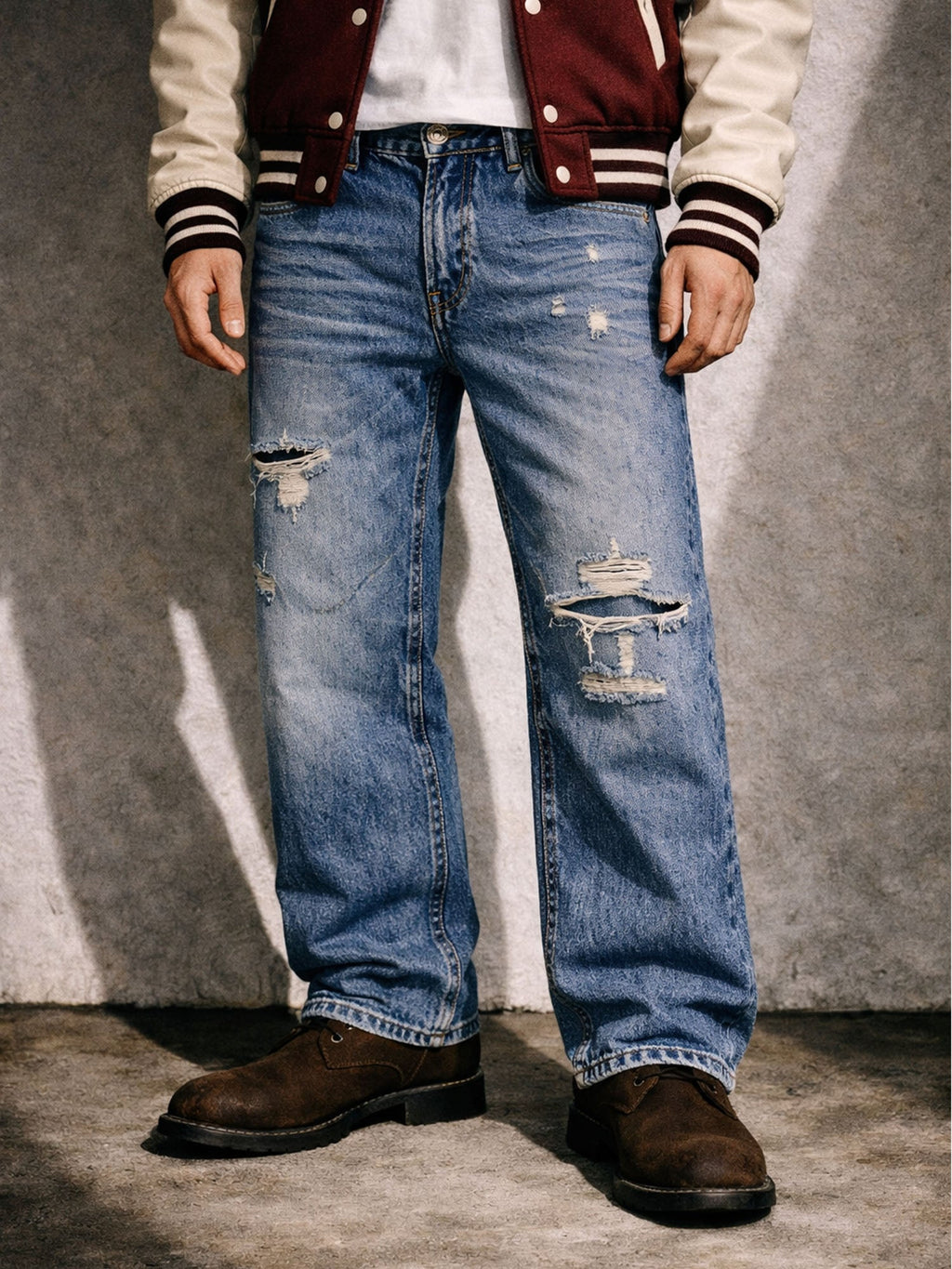 INDIGO DISTRESSED BOOTCUT DENIM
