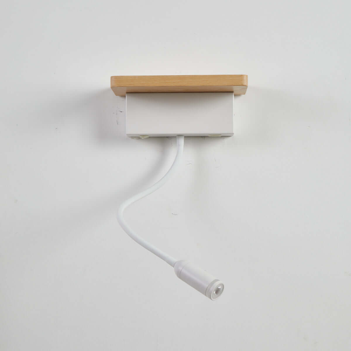 Bend Wall Lamp