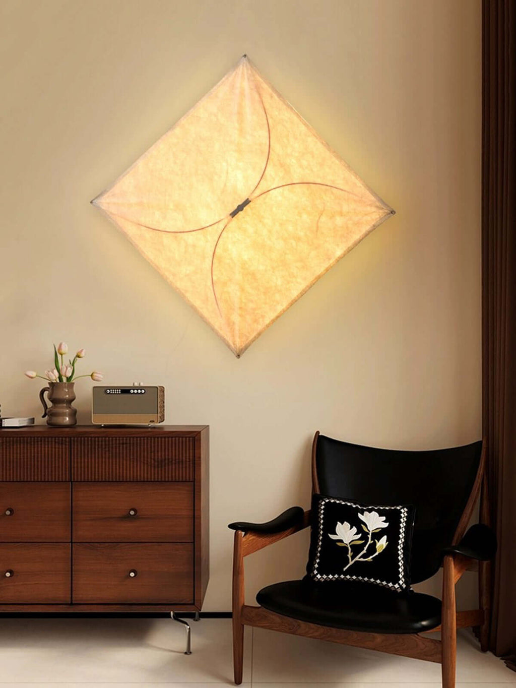 Camiryn Wall Lamp
