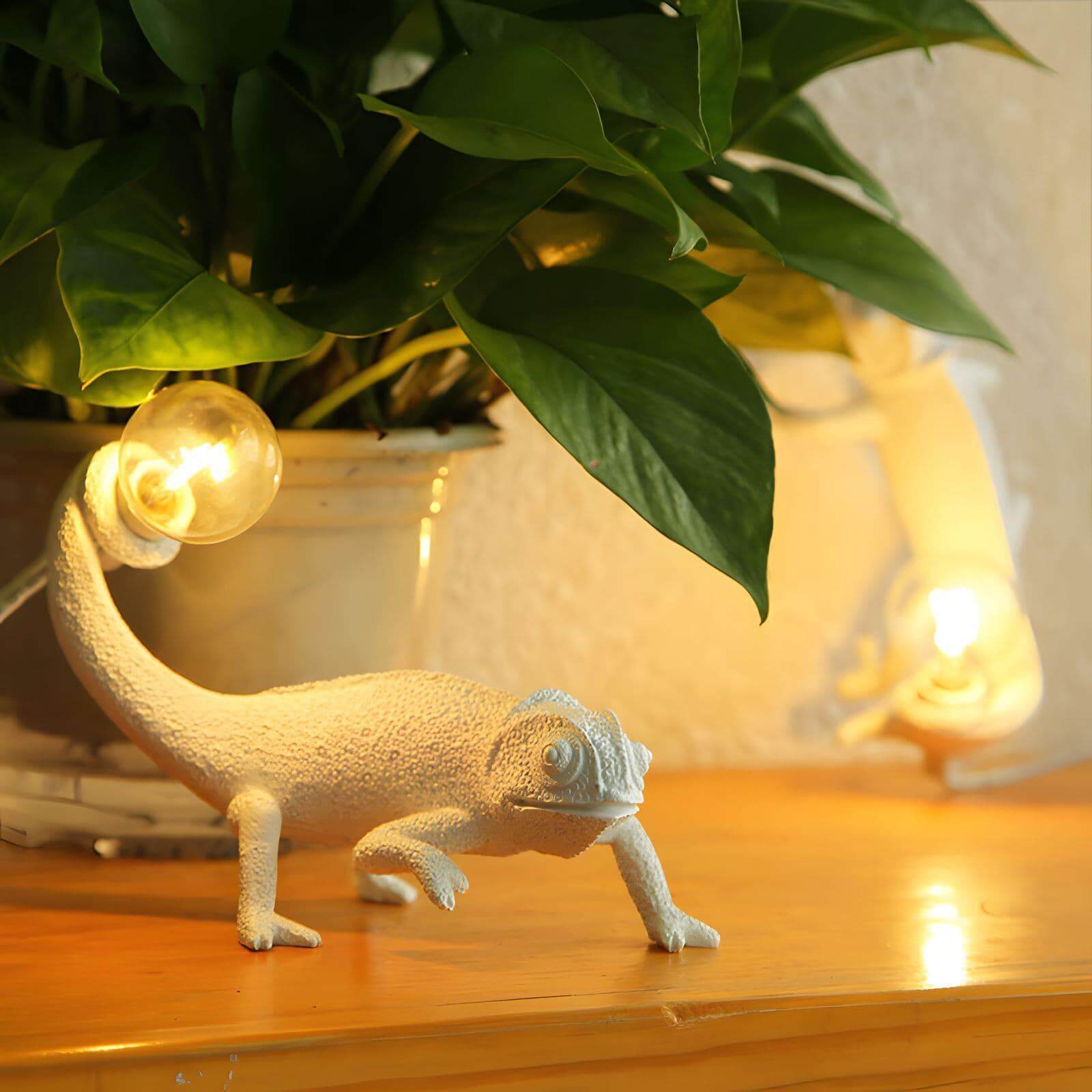 Chameleon Table Lamp