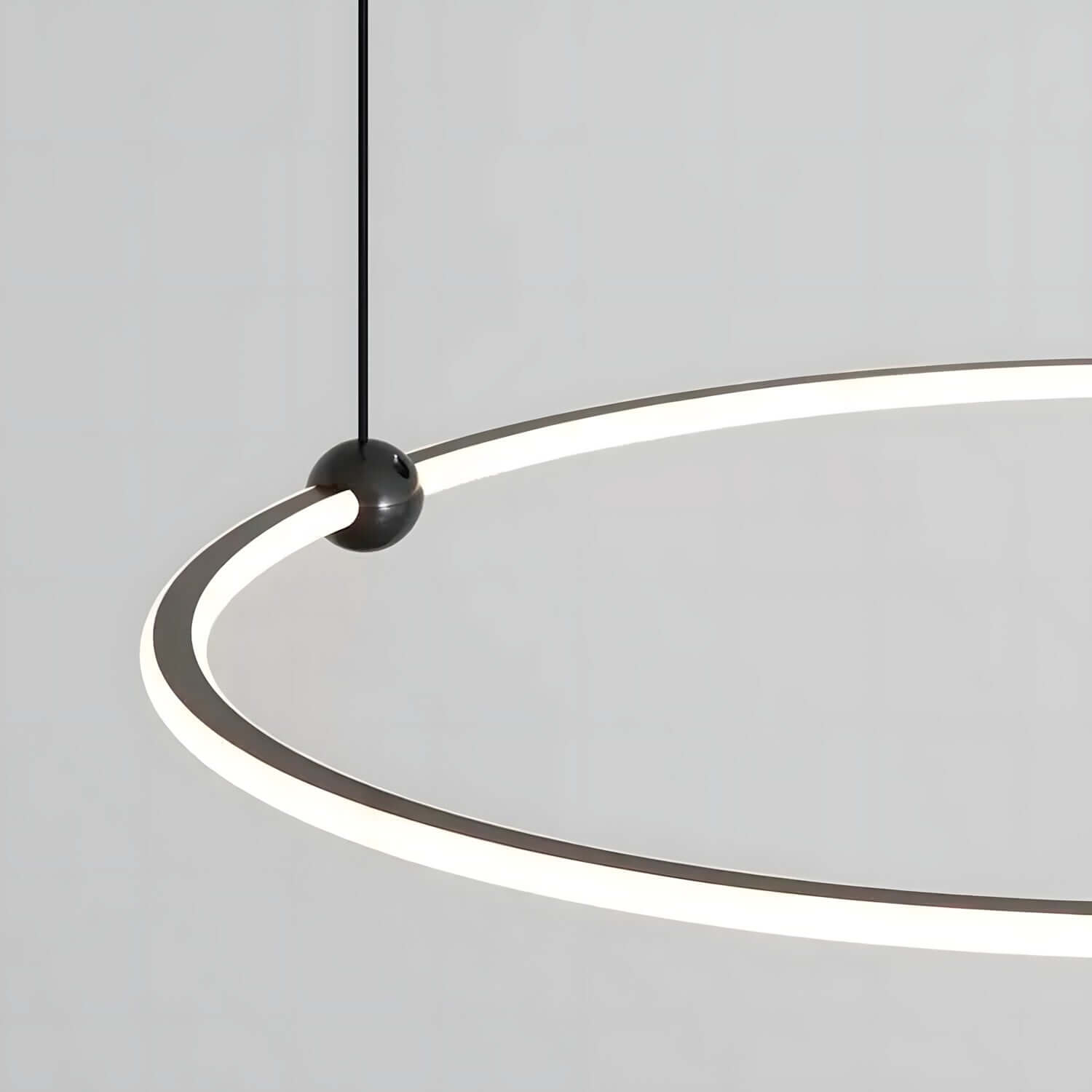 Circlia Chandelier