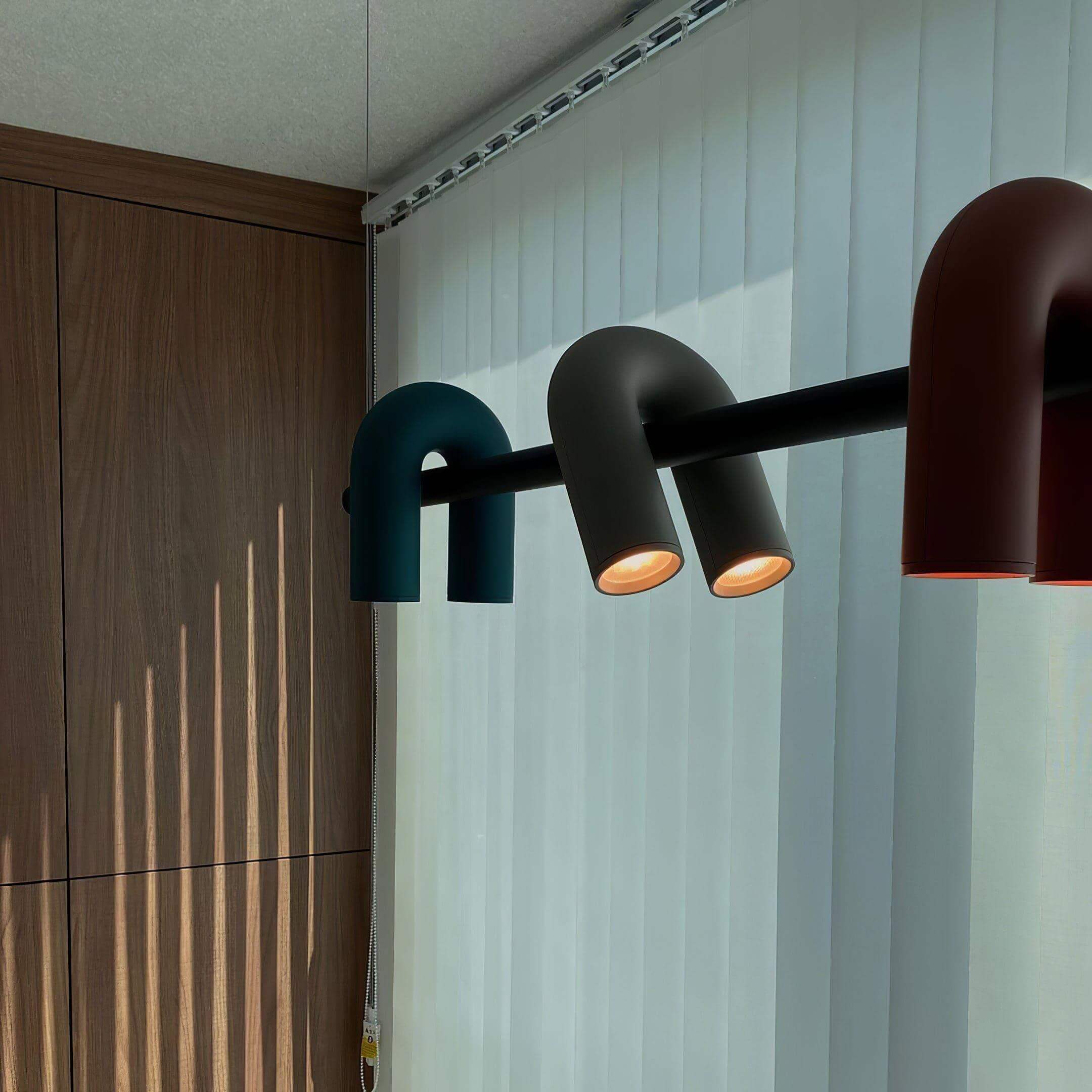 Cirkus Linear Chandelier