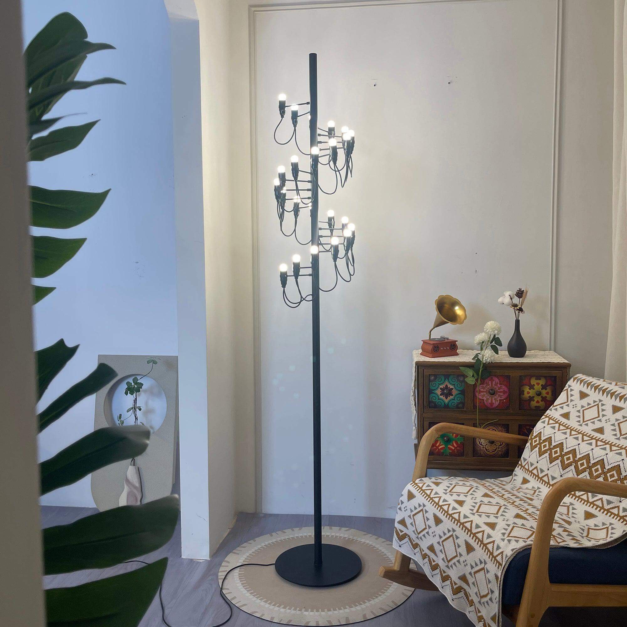 Classic 2097 Floor Lamp